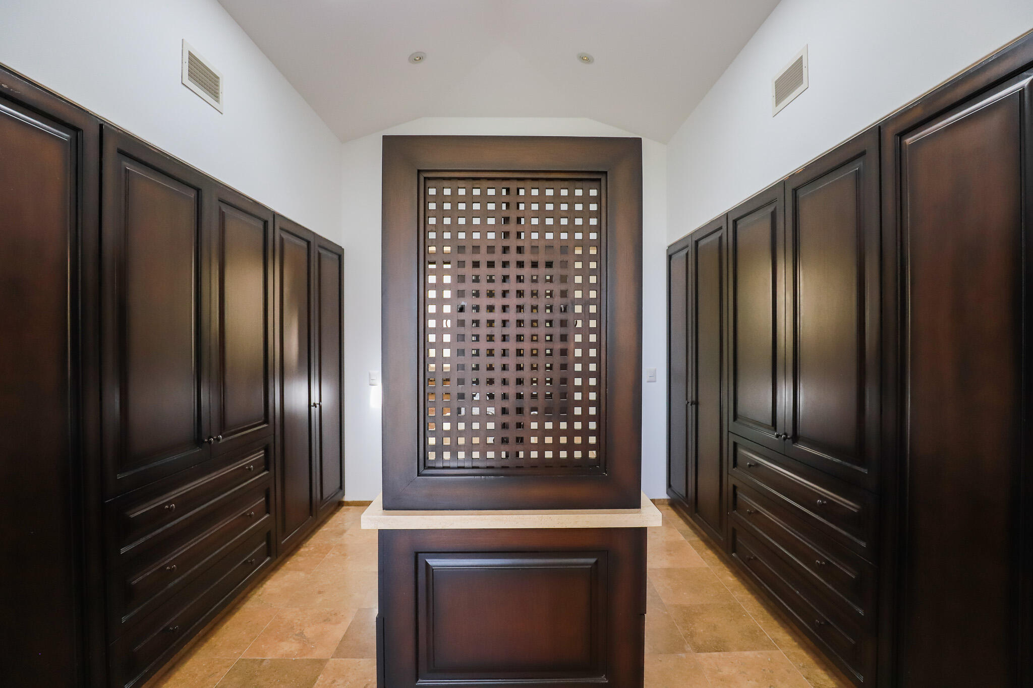 MLS #24-624 image #9