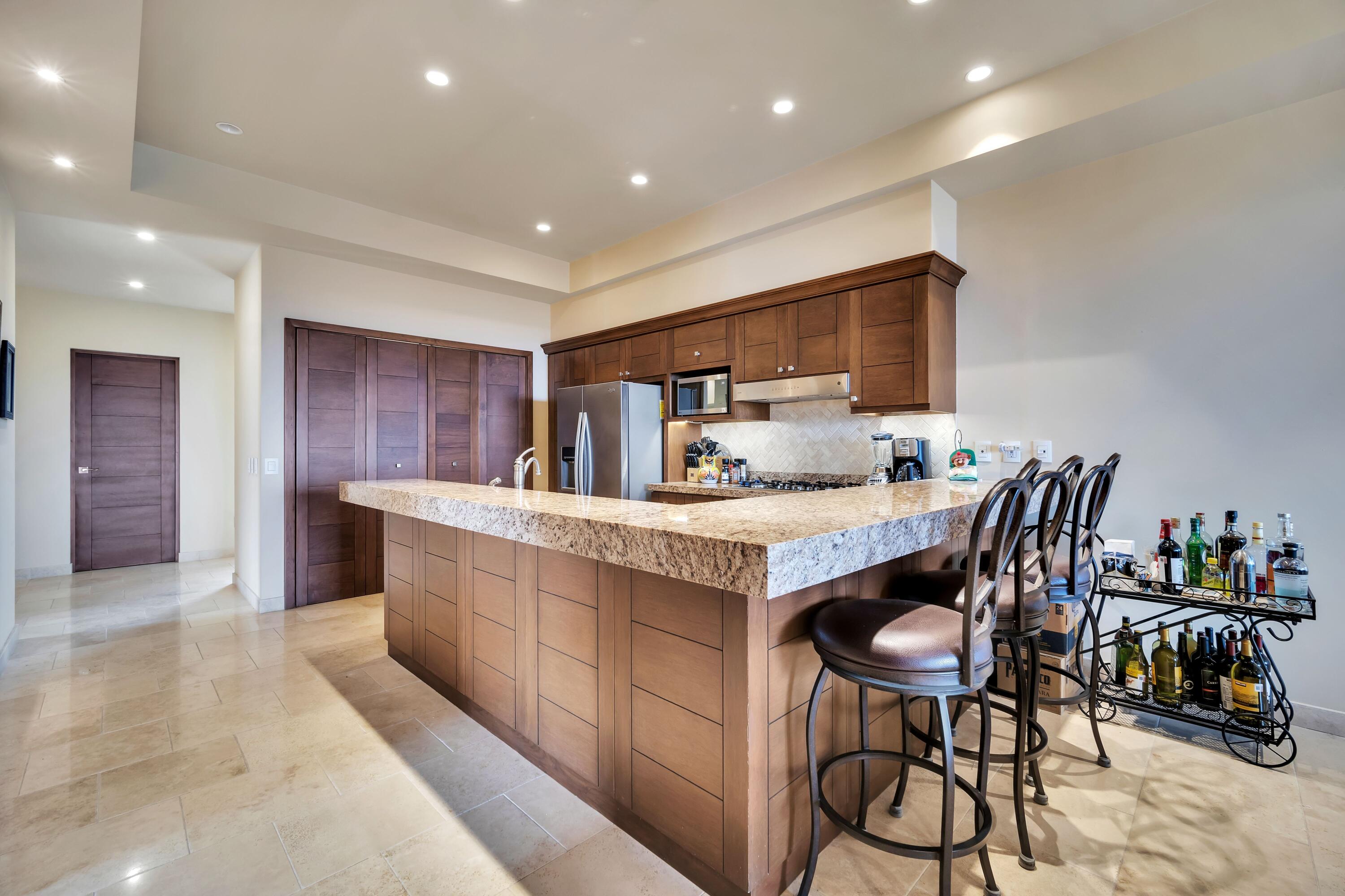 MLS #24-740 image #13