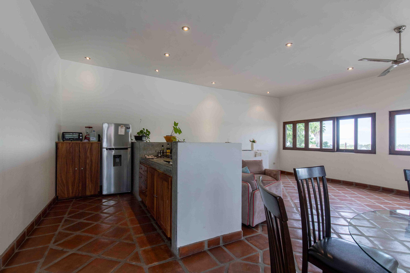 MLS #24-744 image #15