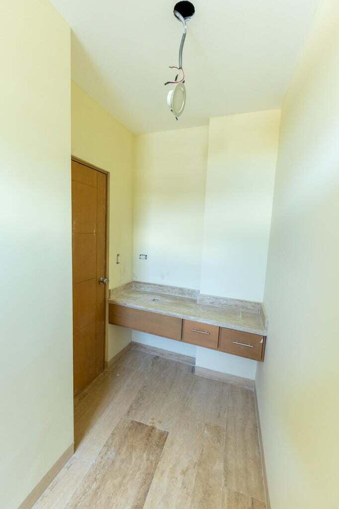 MLS #24-813 image #13