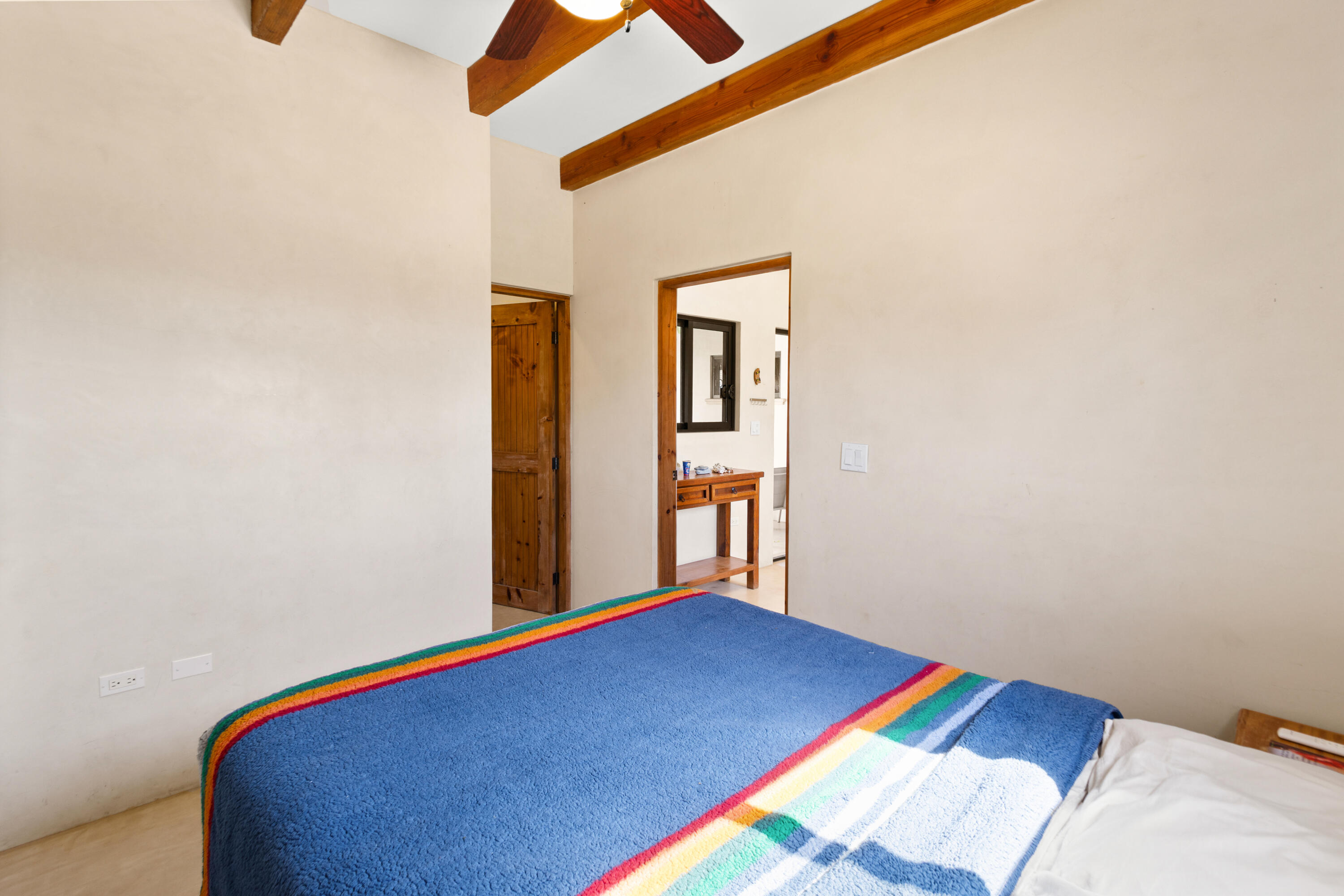 MLS #25-1009 image #9