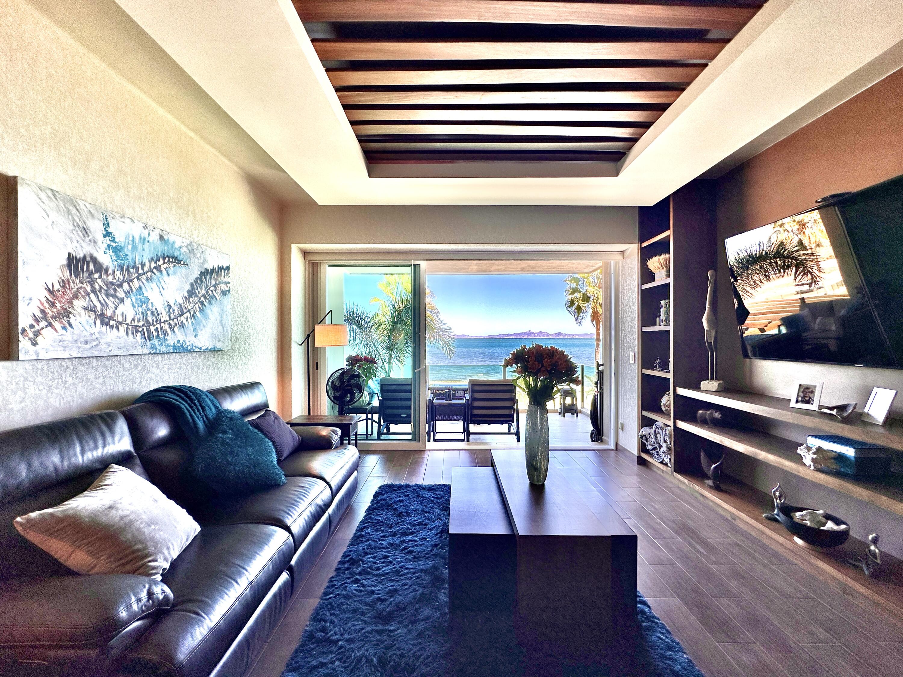 MLS #25-1022 image #1