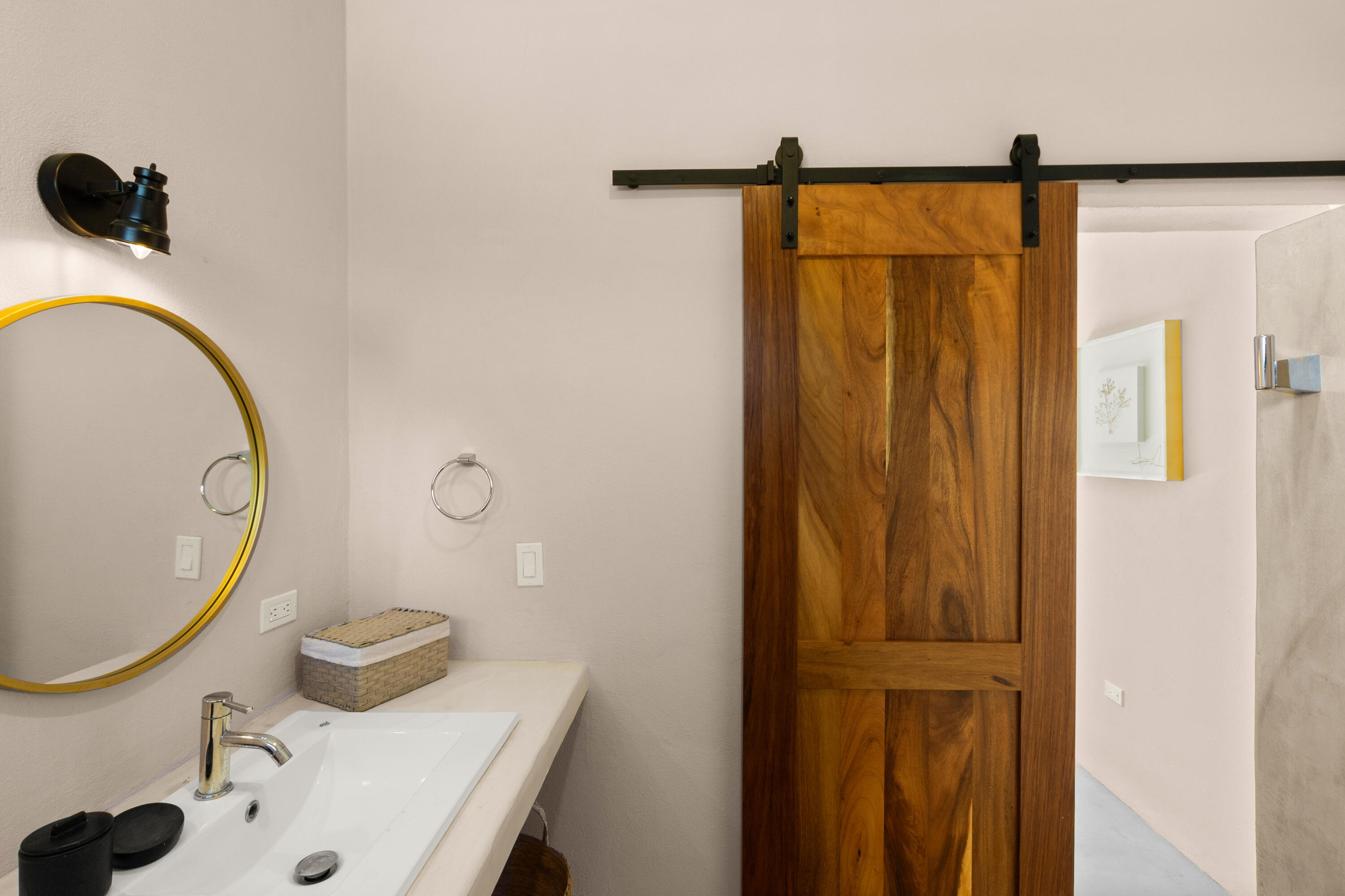 MLS #25-1080 image #20