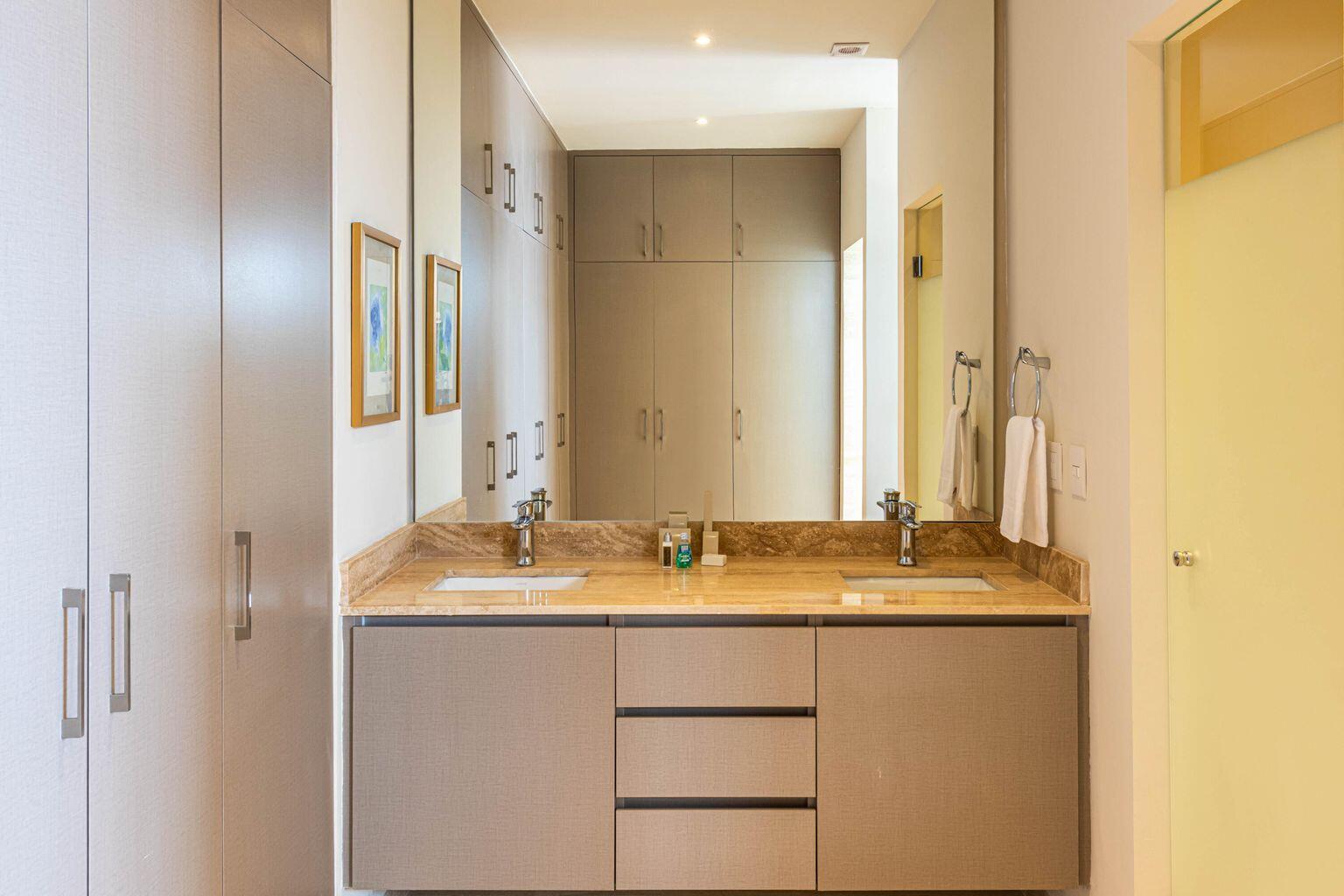 MLS #25-1086 image #18