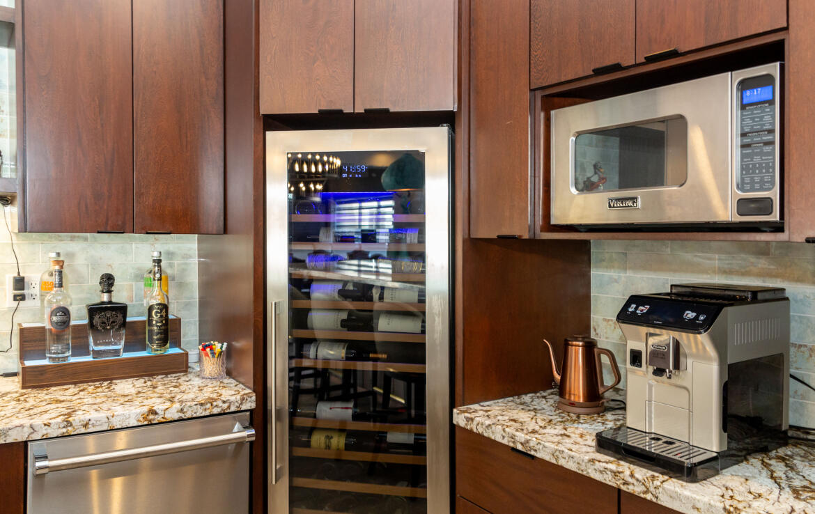 MLS #25-1140 image #9