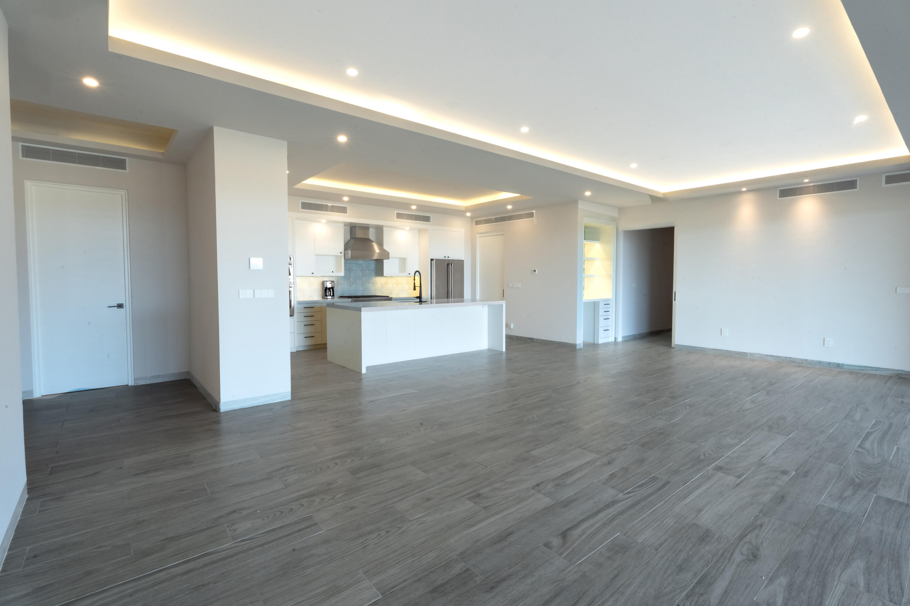 MLS #25-1169 image #14