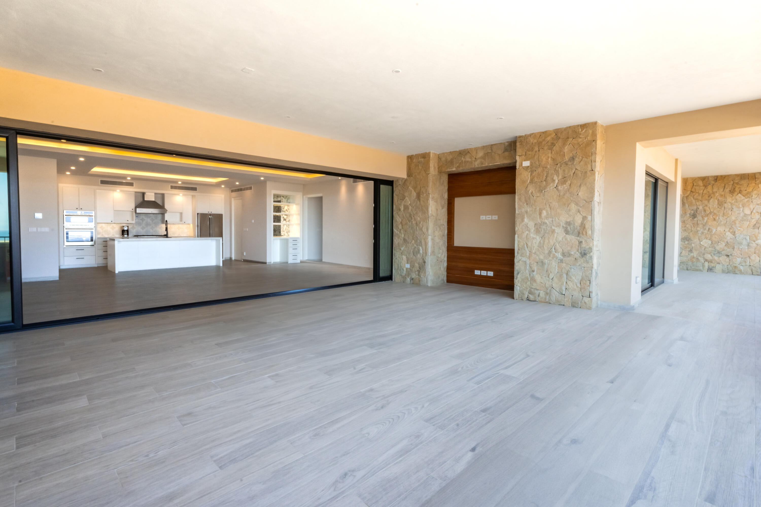 MLS #25-1169 image #22