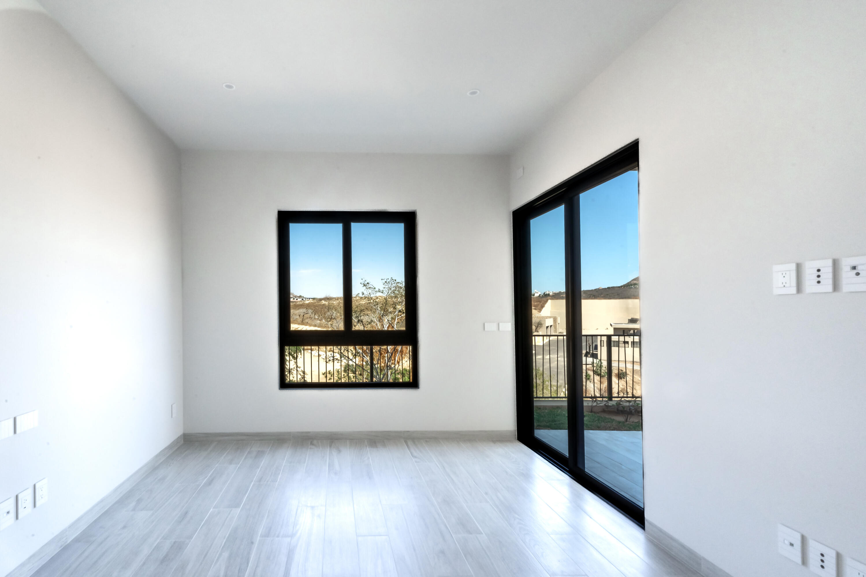 MLS #25-1169 image #37