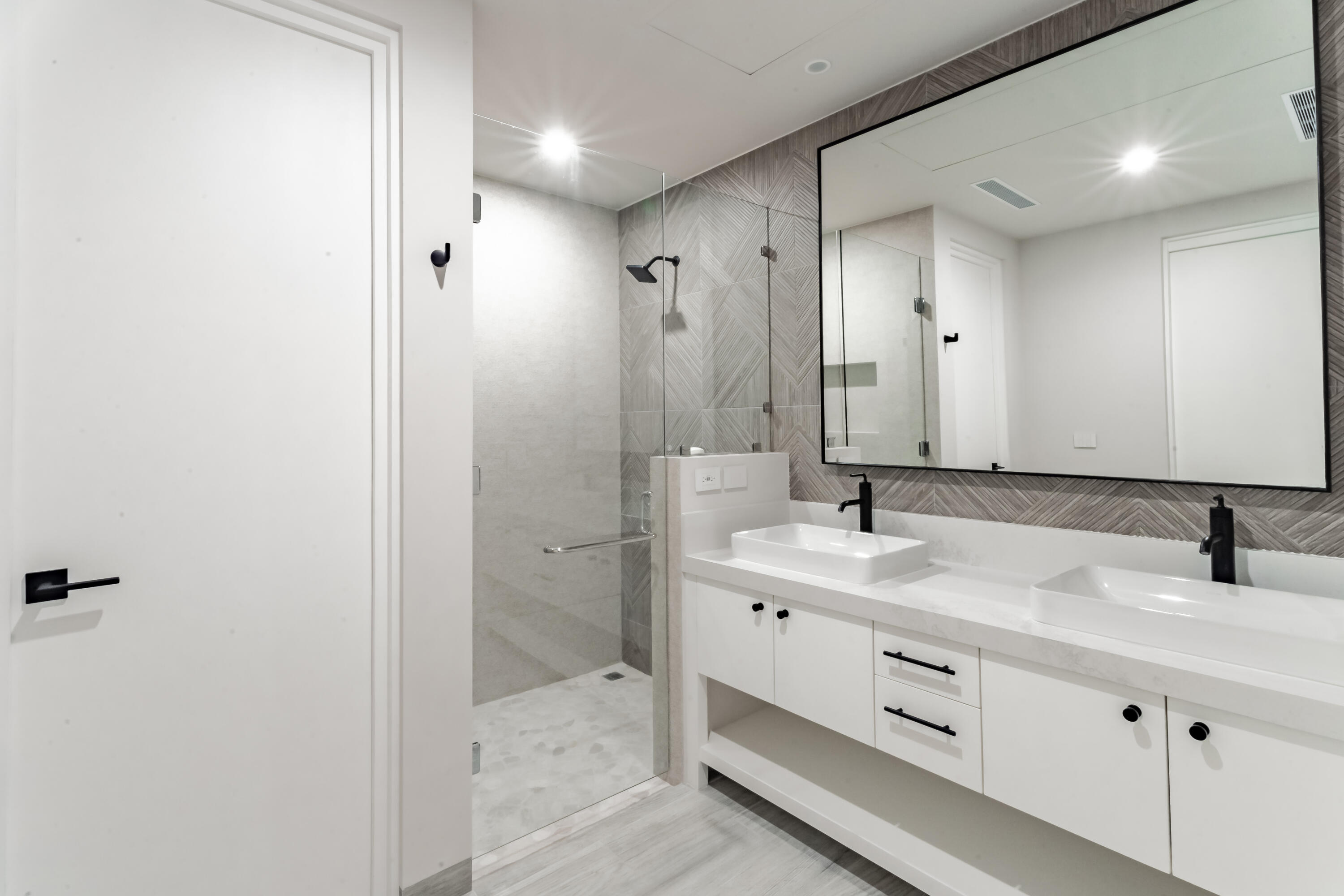 MLS #25-1169 image #52