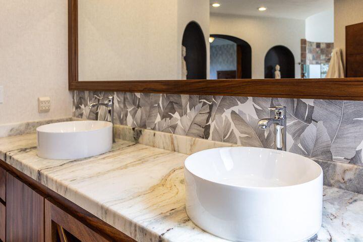 MLS #25-1184 image #17