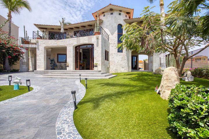 MLS #25-1184 image #49