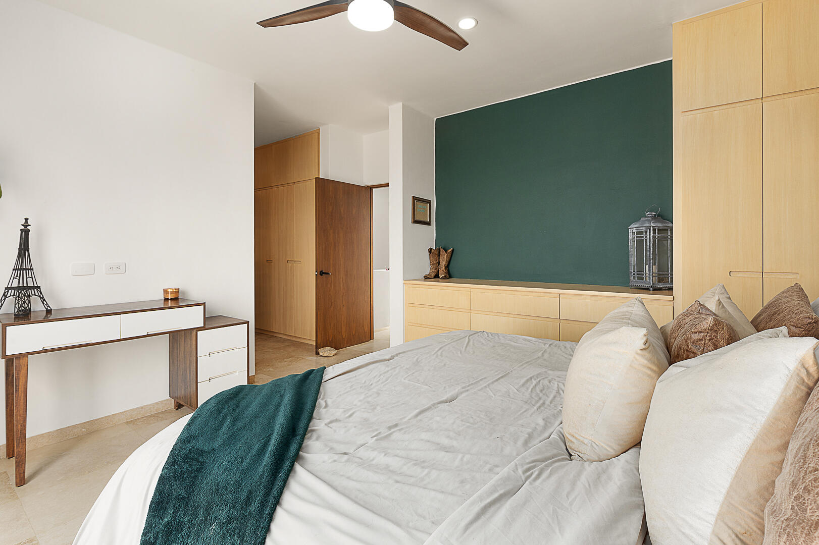 MLS #25-1185 image #14