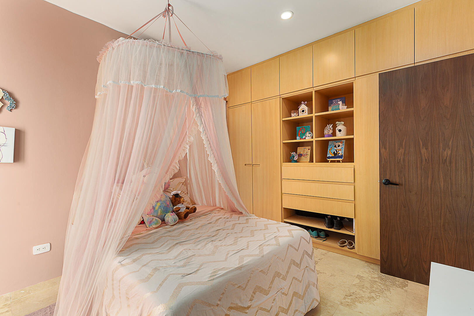 MLS #25-1185 image #17