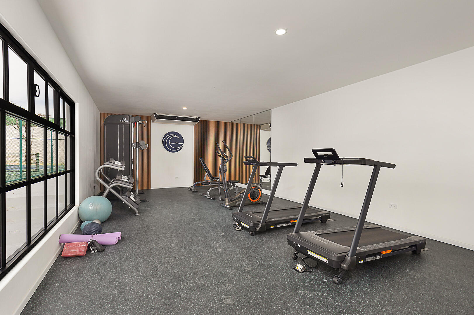 MLS #25-1185 image #39