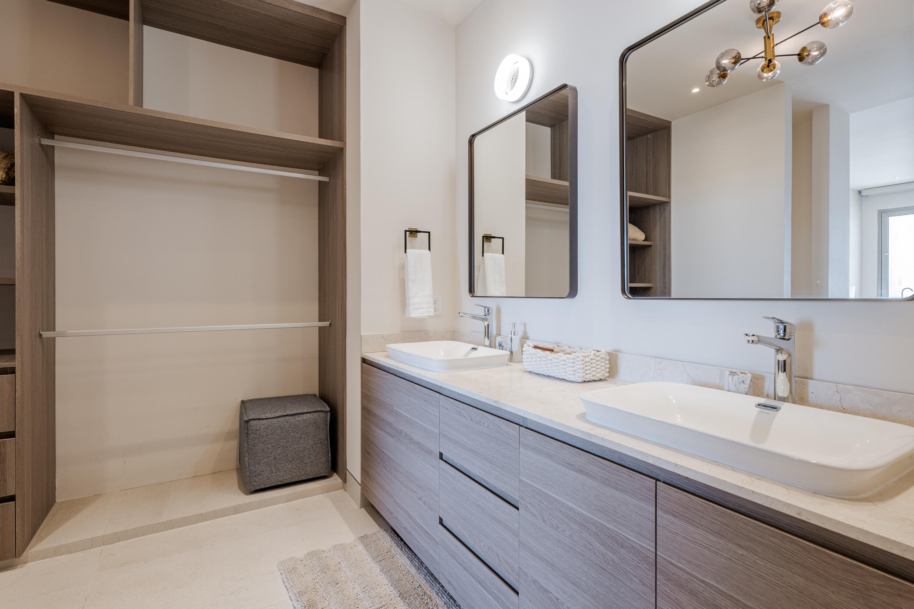 MLS #25-1275 image #33