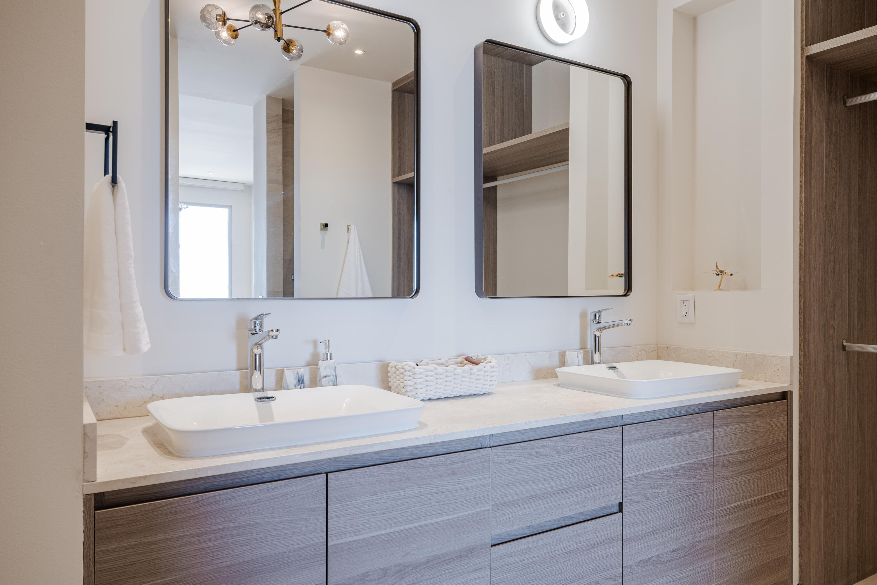 MLS #25-1275 image #34