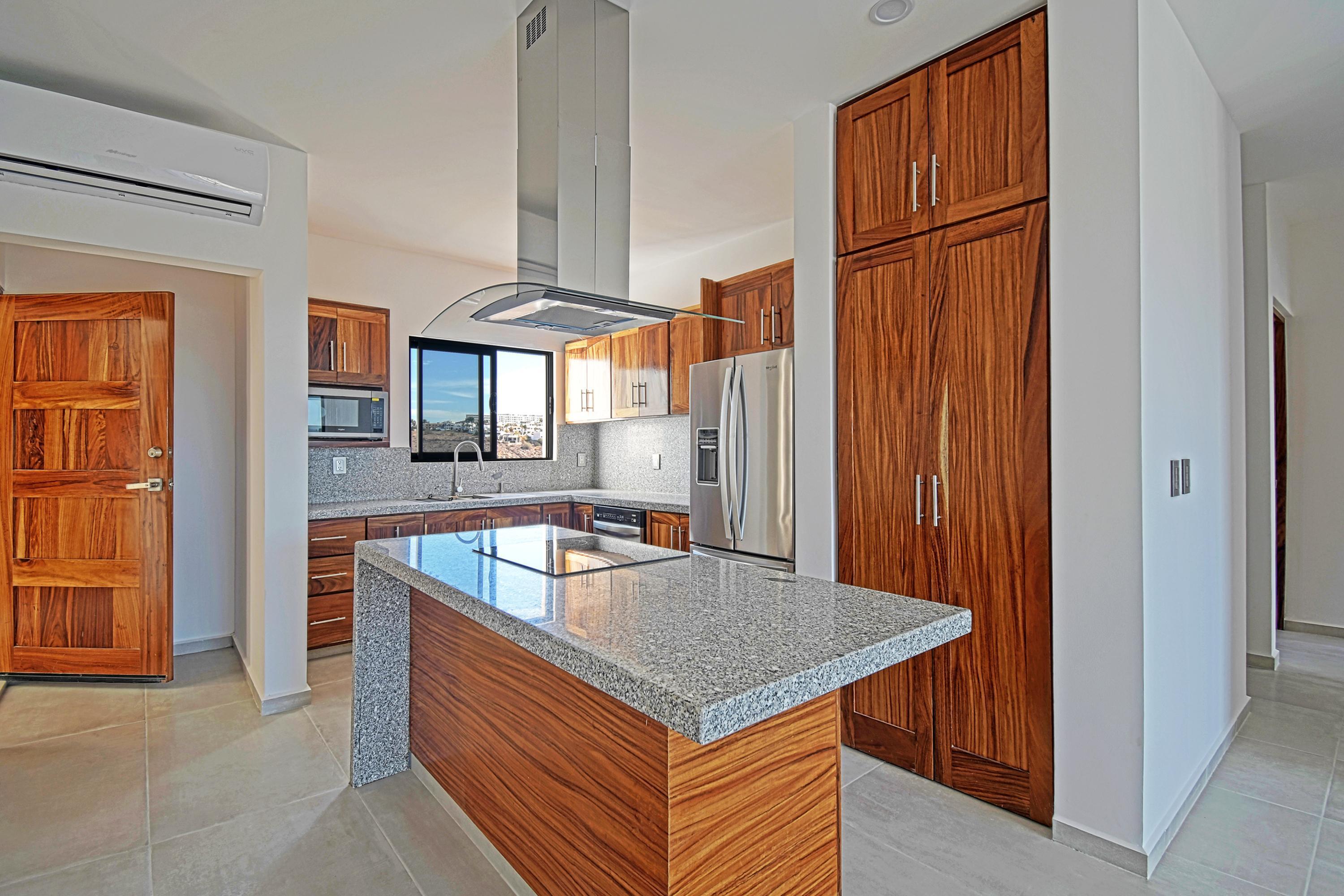 MLS #25-1343 image #10