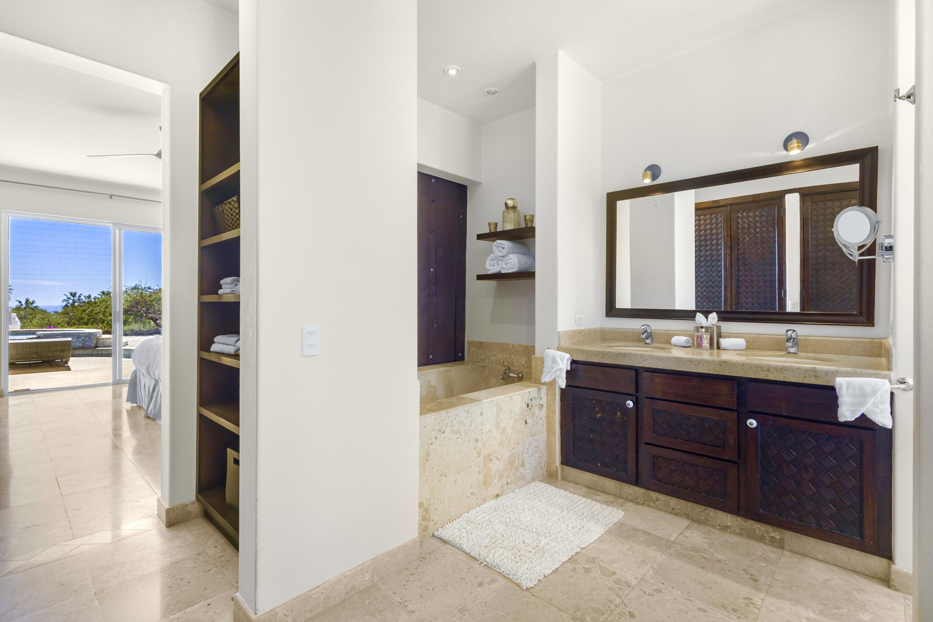 MLS #25-1366 image #24