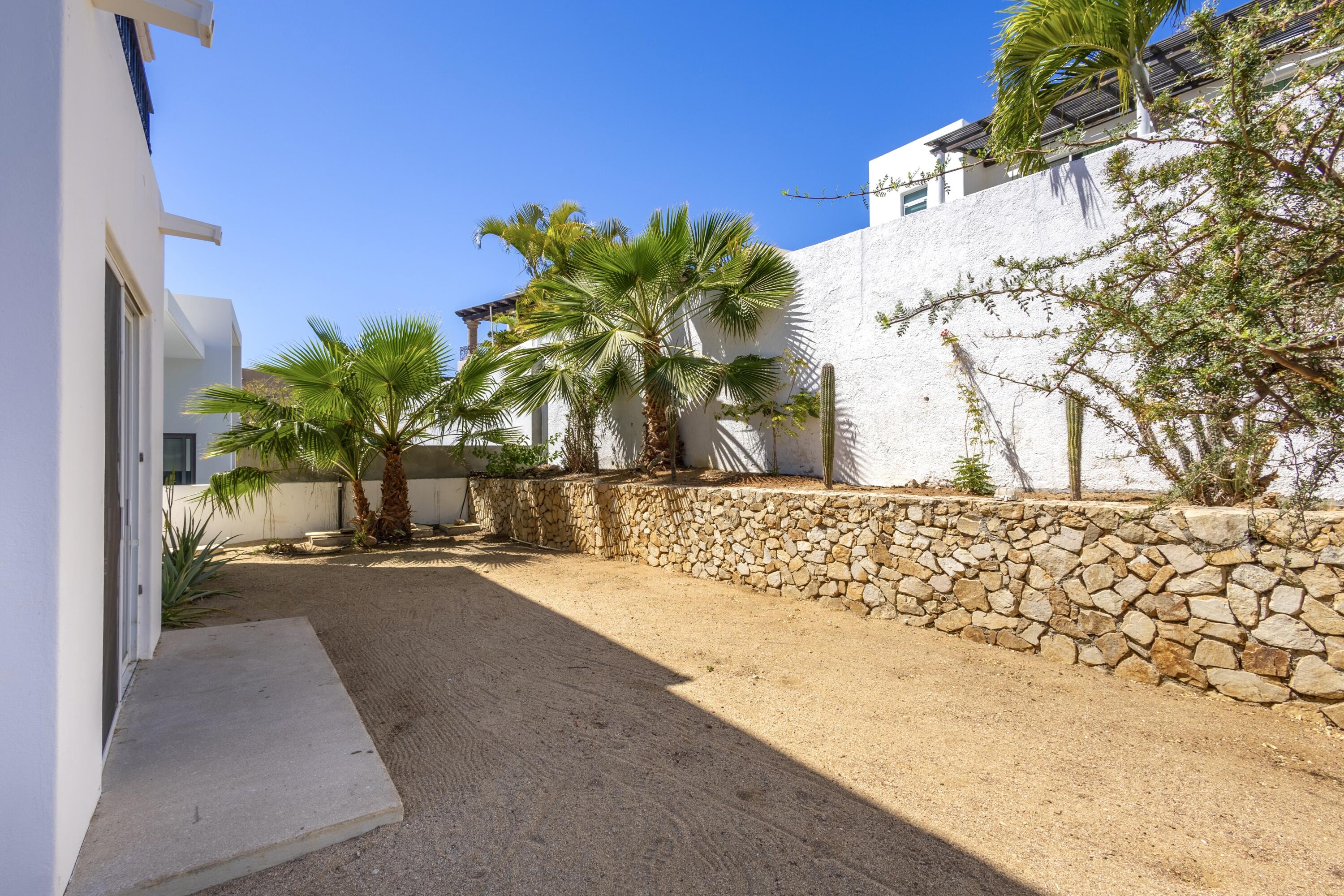 MLS #25-1366 image #41