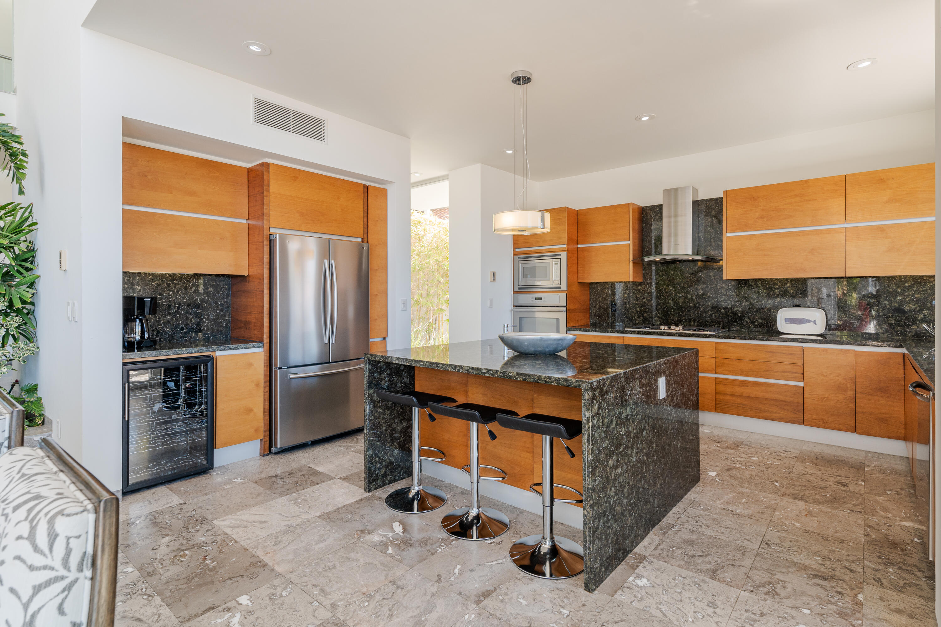 MLS #25-1389 image #16