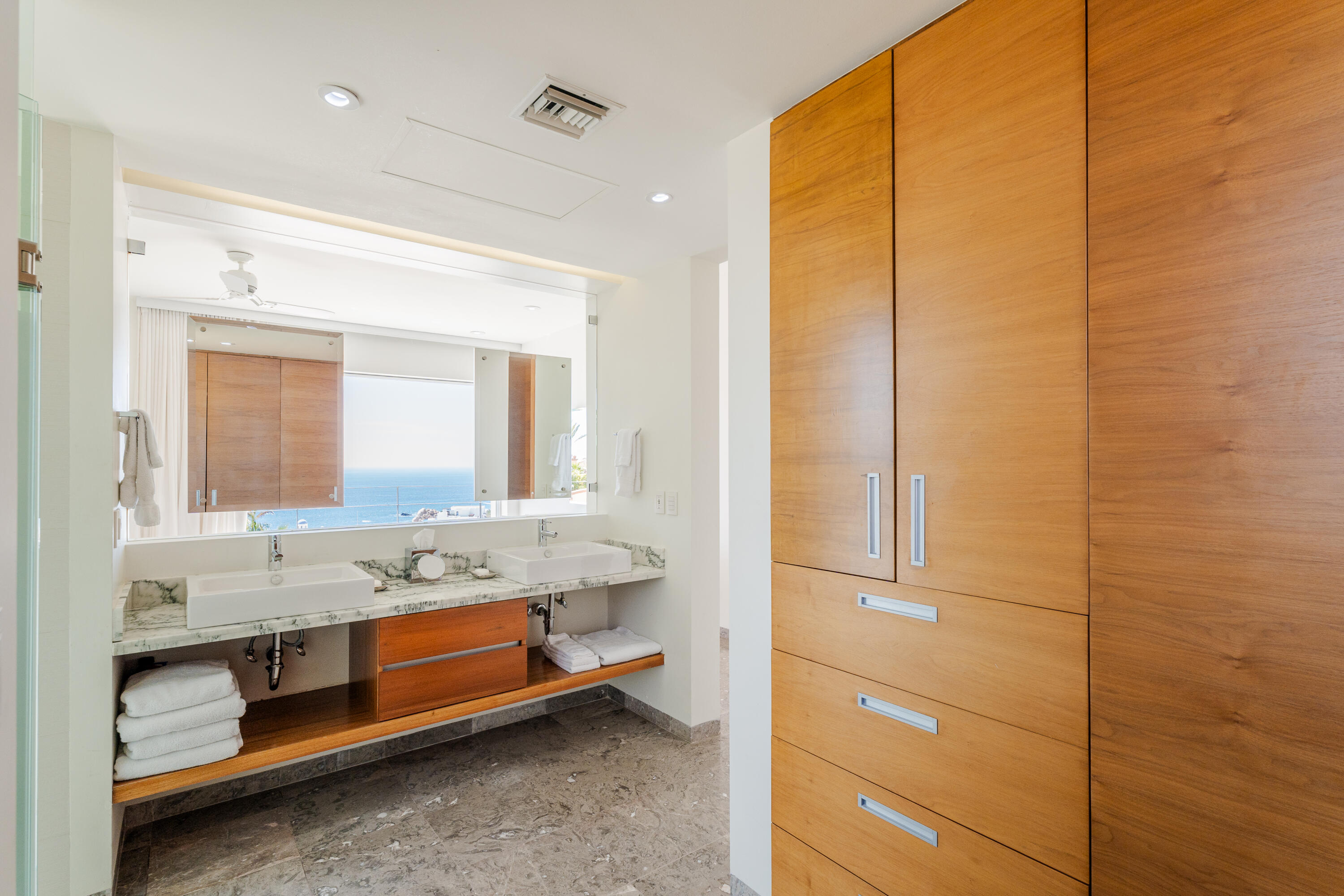 MLS #25-1389 image #41