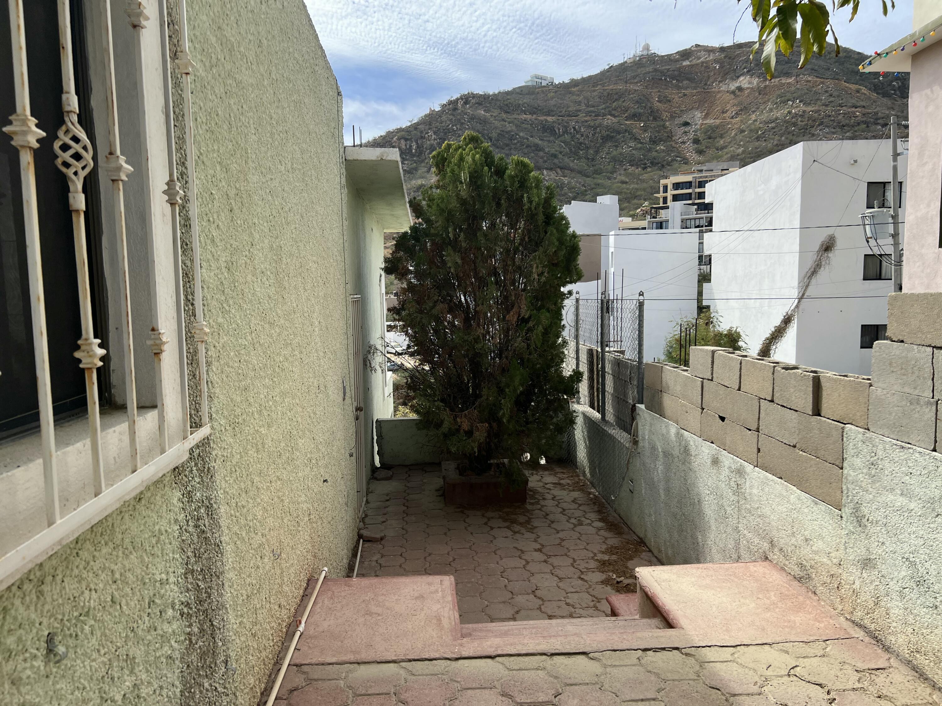 MLS #25-1396 image #22