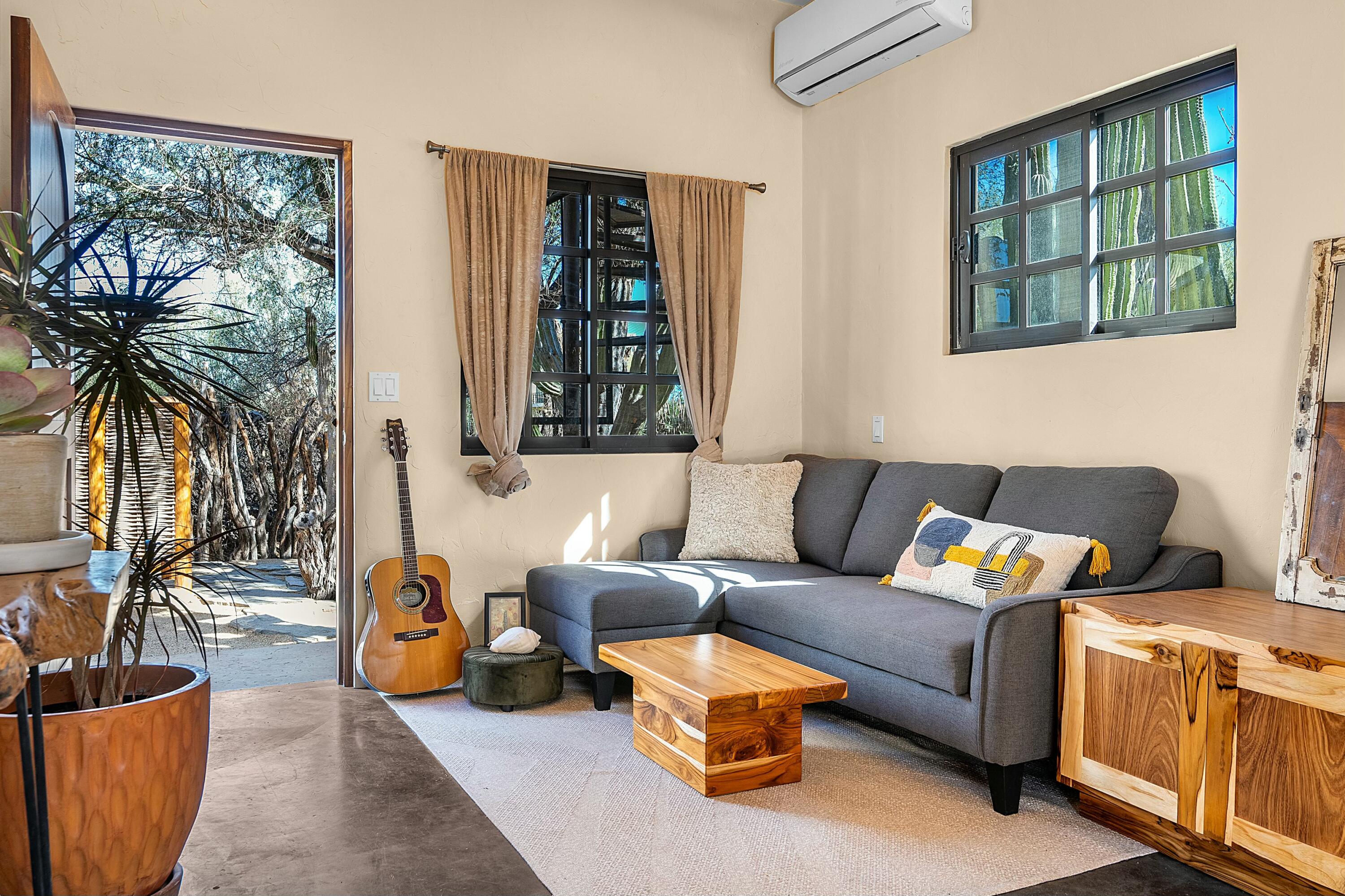 MLS #25-1400 image #19