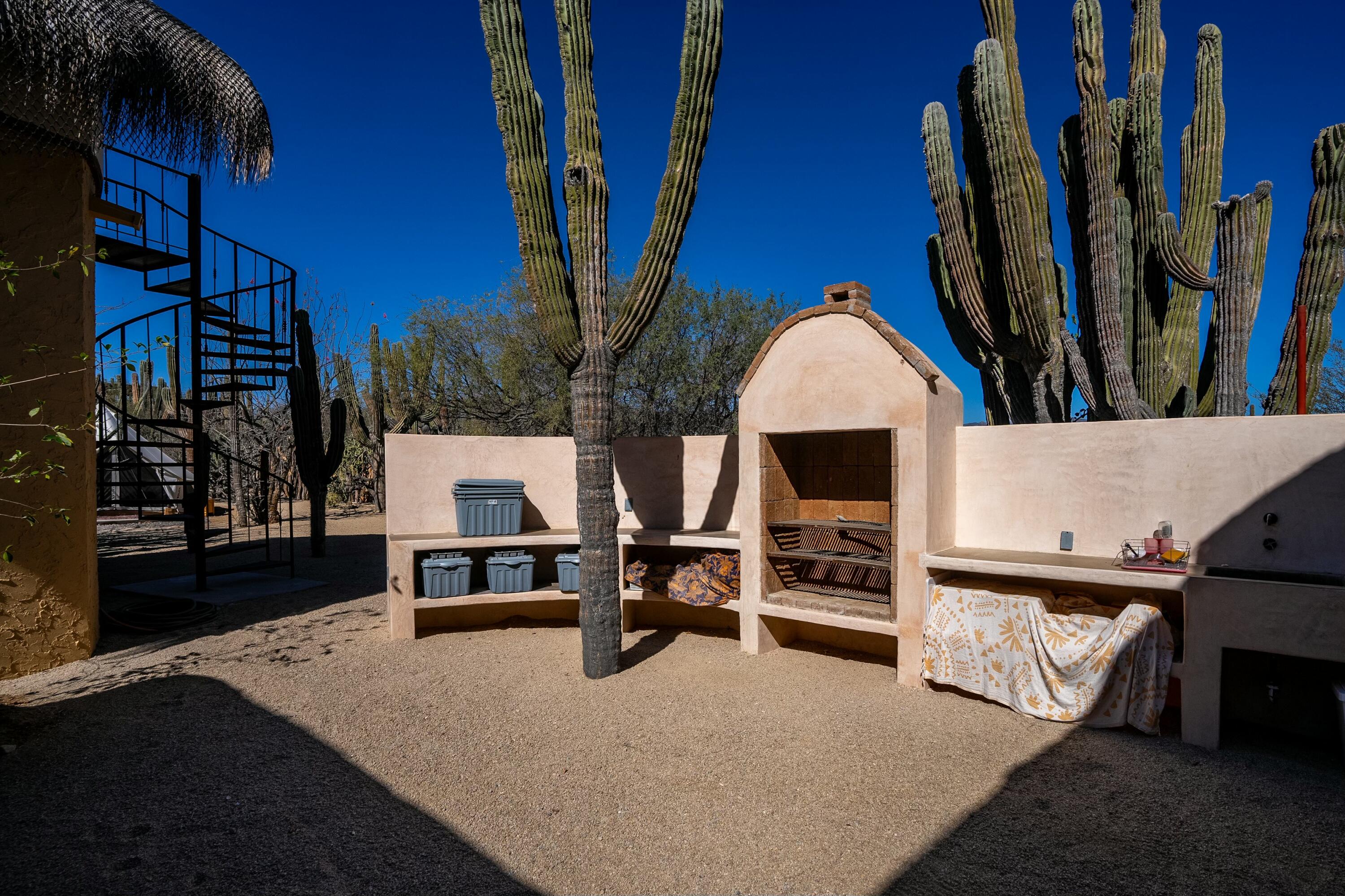 MLS #25-1400 image #23