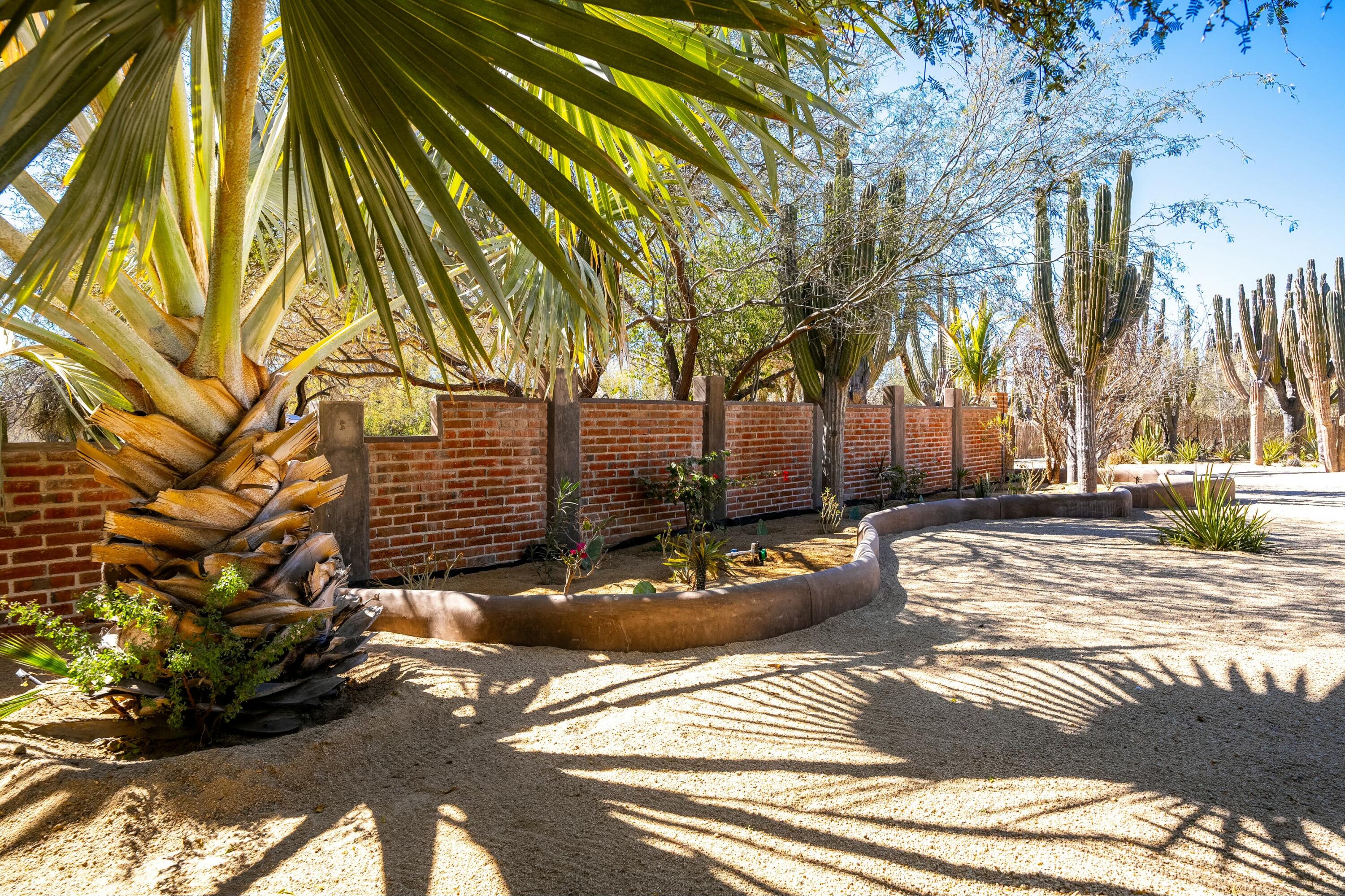 MLS #25-1400 image #49