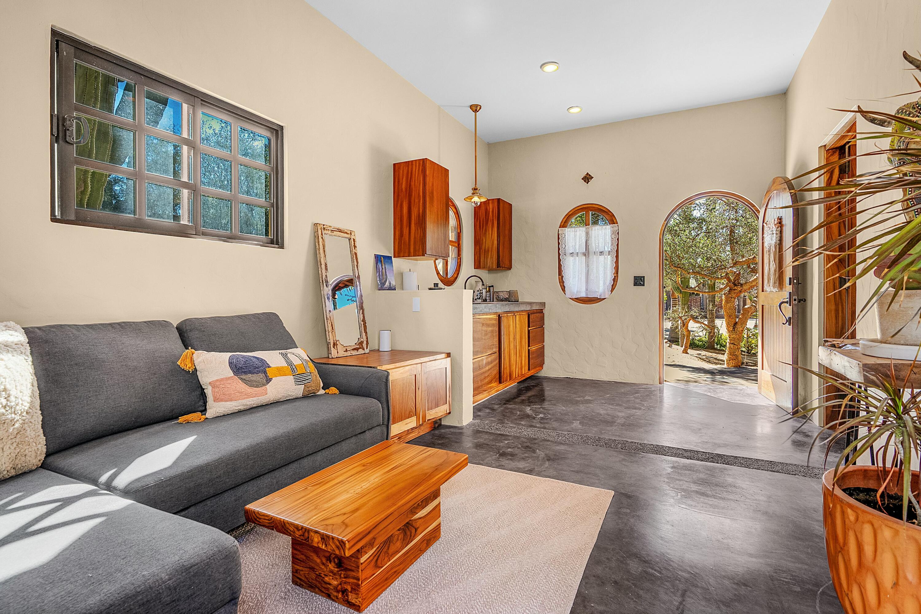 MLS #25-1400 image #8