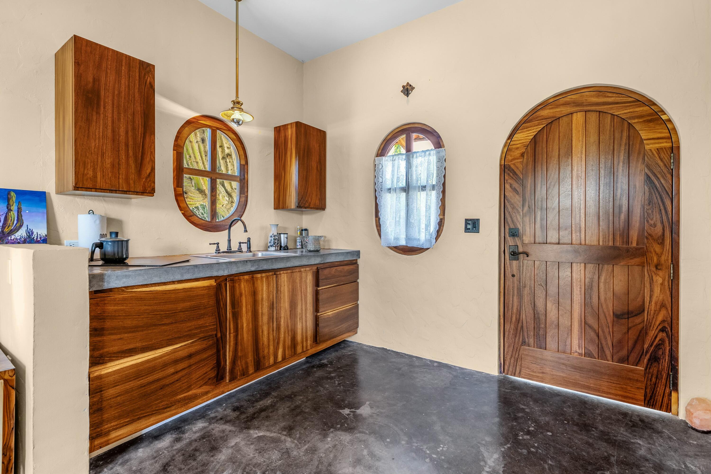 MLS #25-1400 image #9