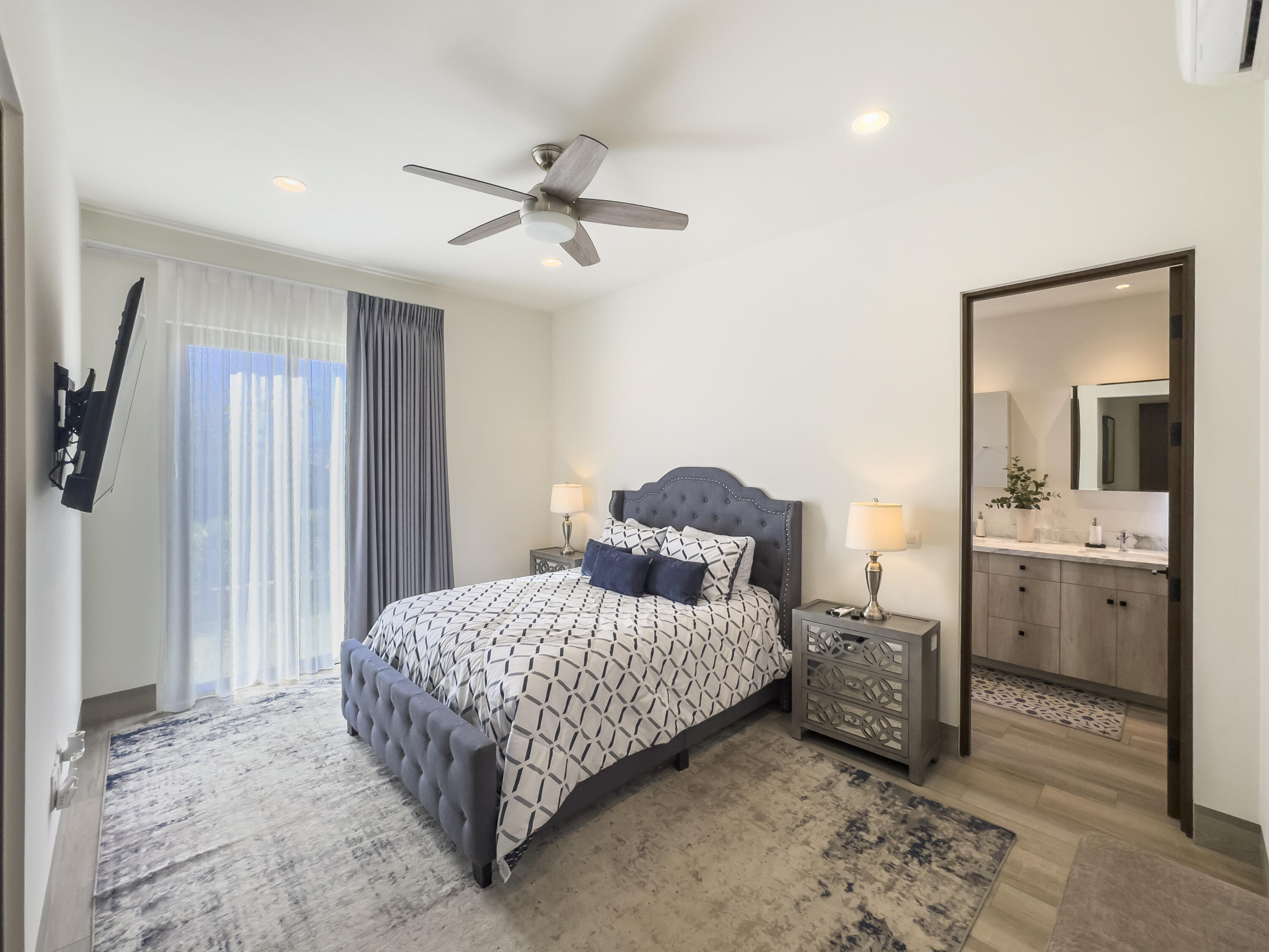 MLS #25-1532 image #2