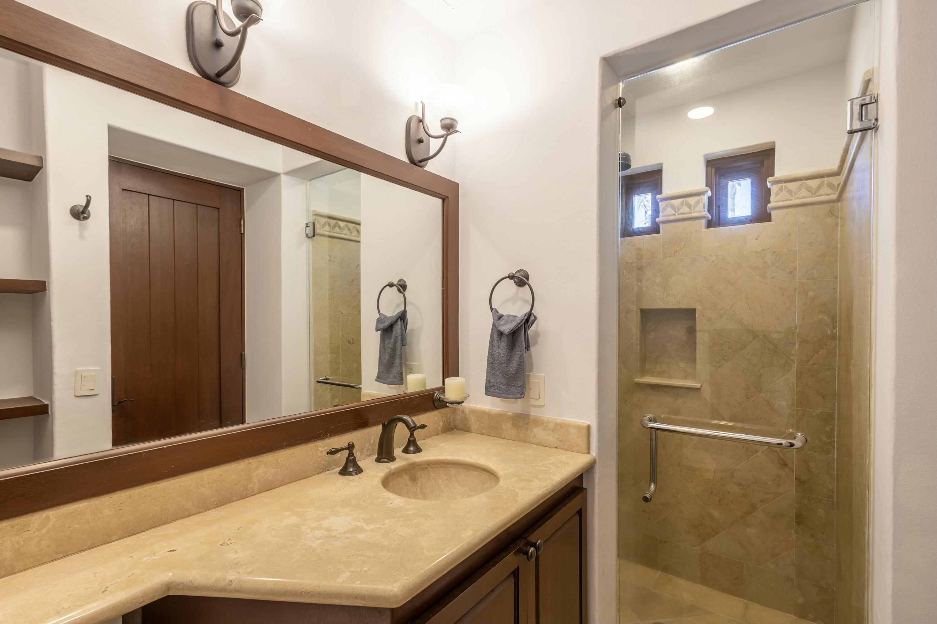 MLS #25-1547 image #33