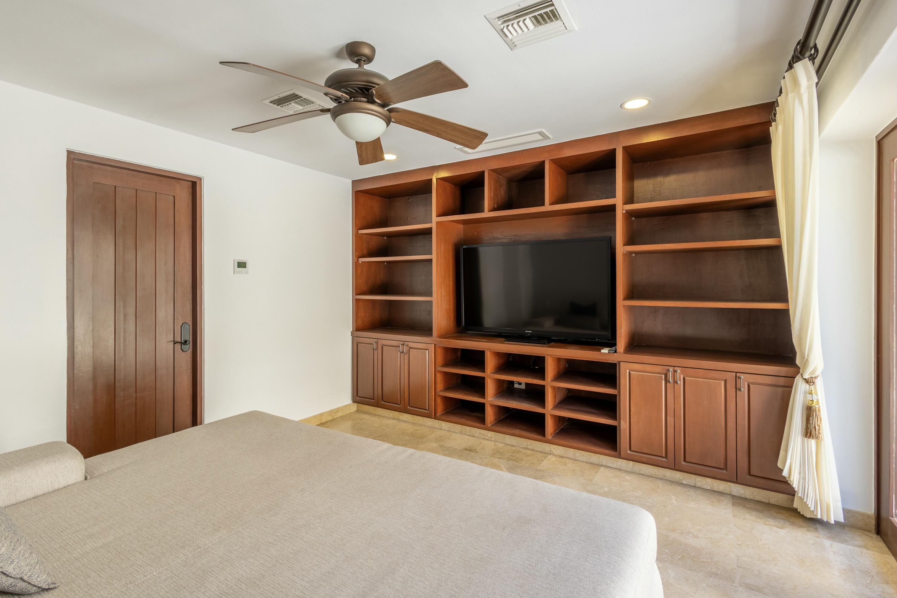 MLS #25-1547 image #44