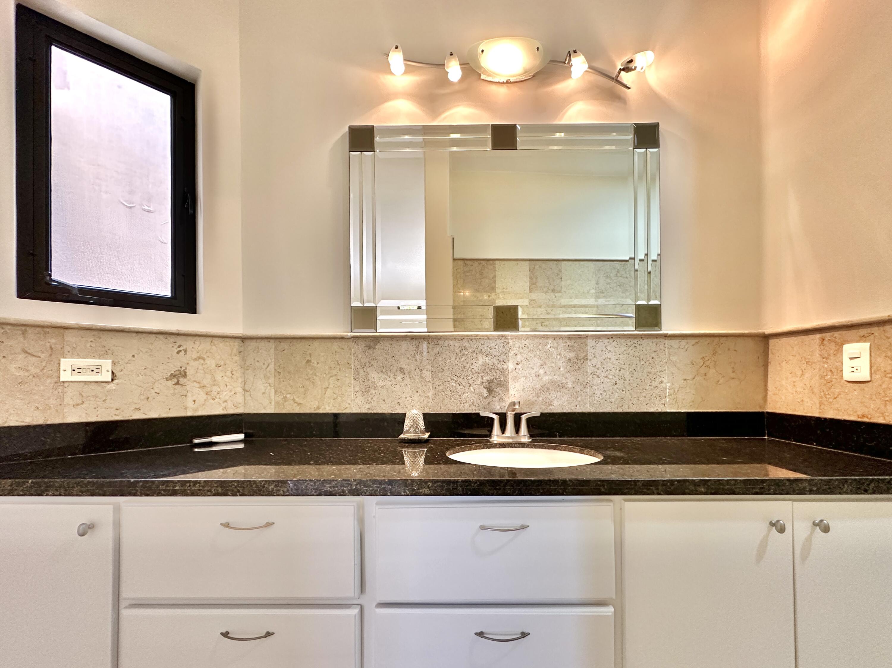 MLS #25-1566 image #40