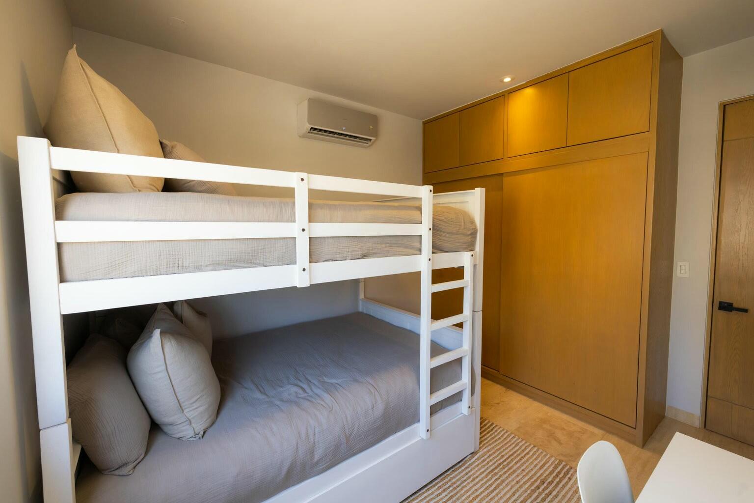 MLS #25-158 image #18