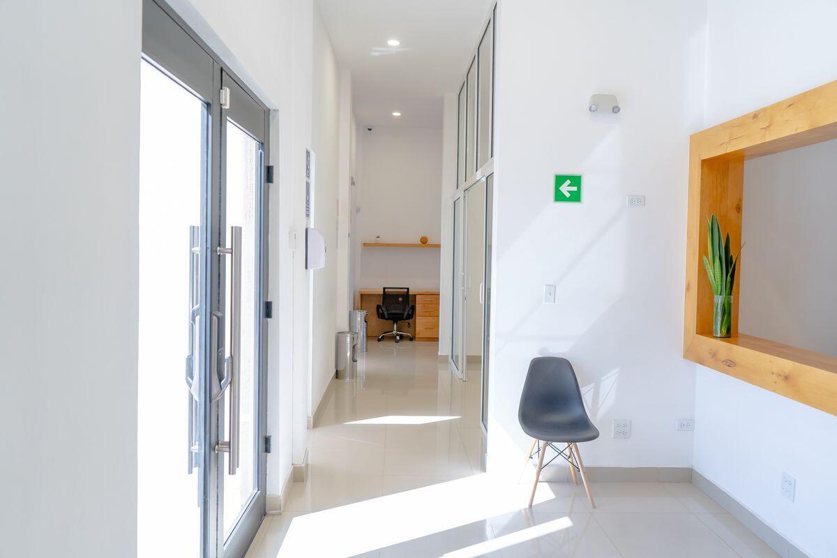 Nicolas Bravo Edificio Nuevo La Paz BCS MLS #25-1585 38 MLS #25-1585 image #1