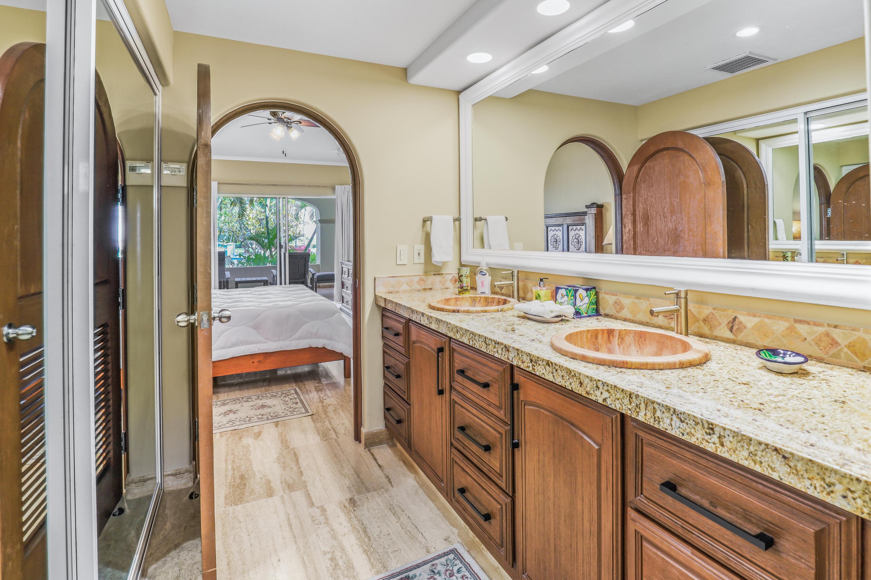 MLS #25-1587 image #16