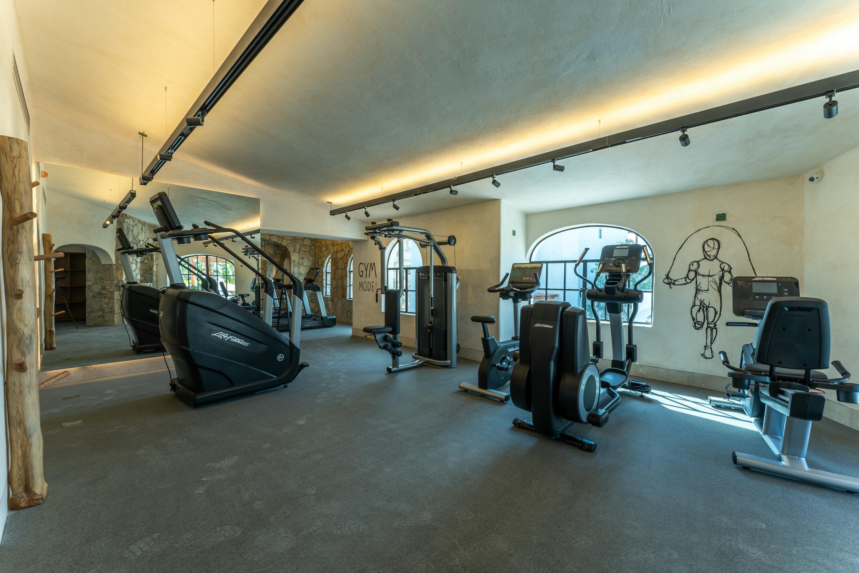 MLS #25-164 image #42