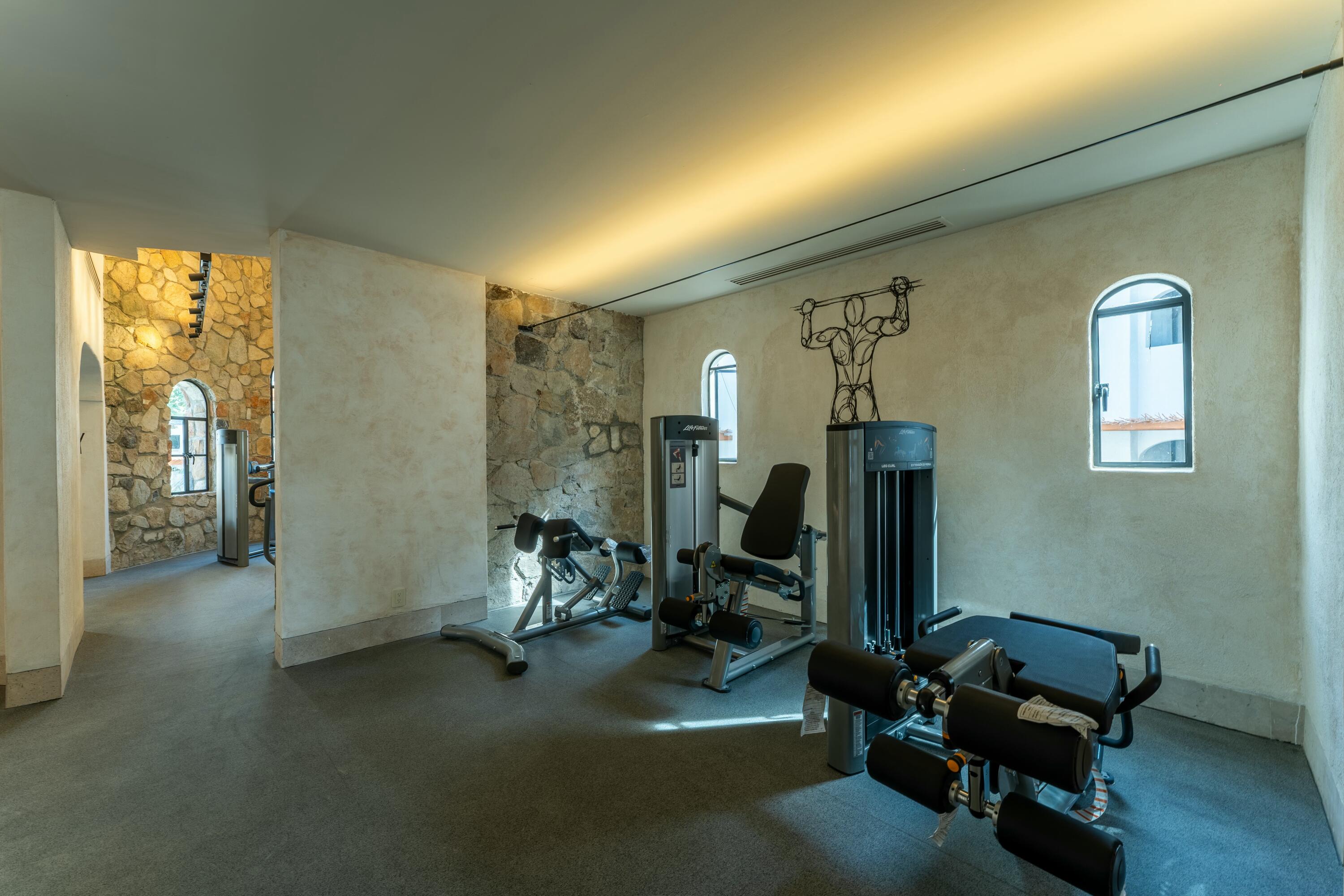 MLS #25-164 image #43