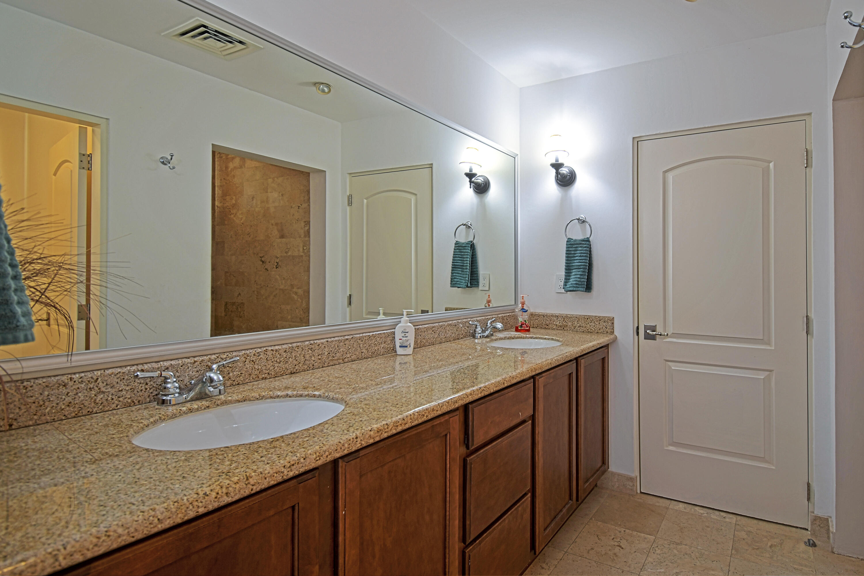 MLS #25-1670 image #15