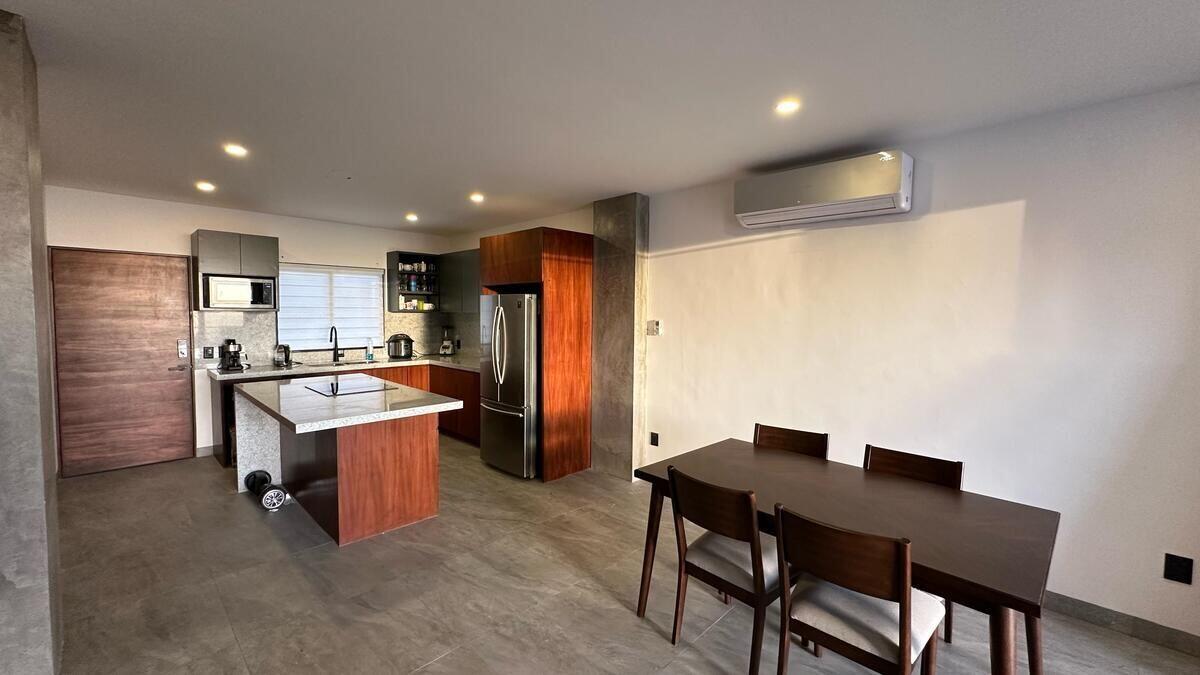 MLS #25-1700 image #1