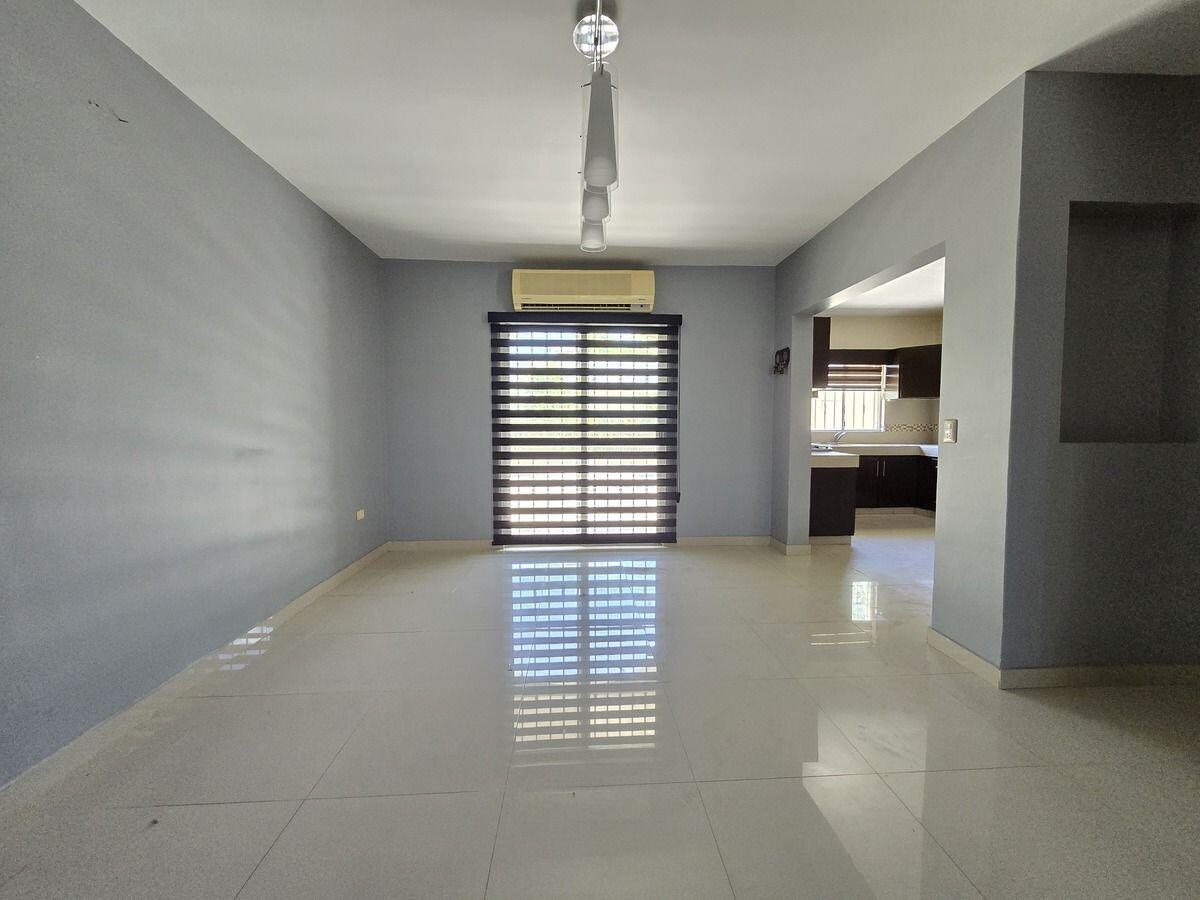 MLS #25-175 image #9