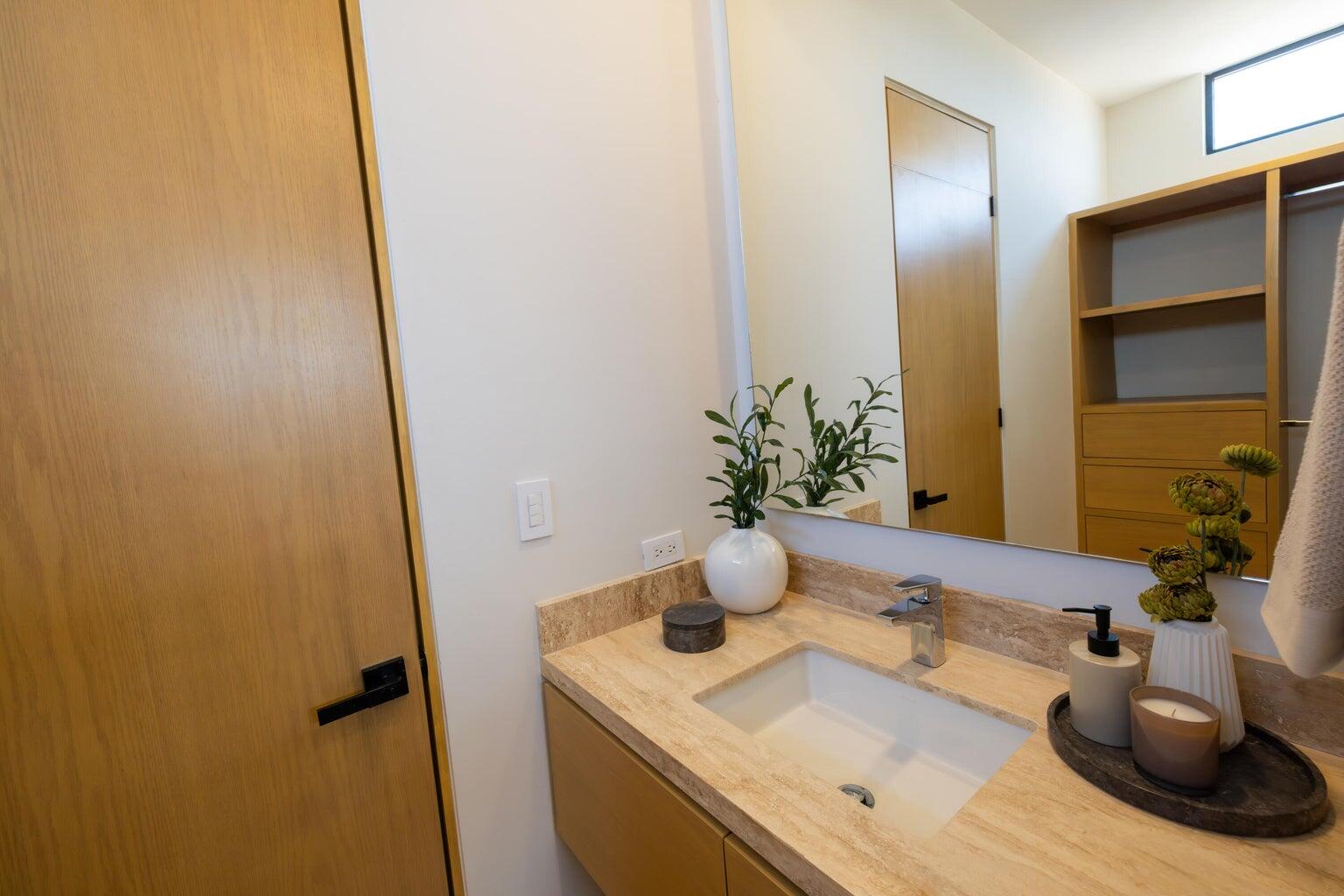 MLS #25-1929 image #15