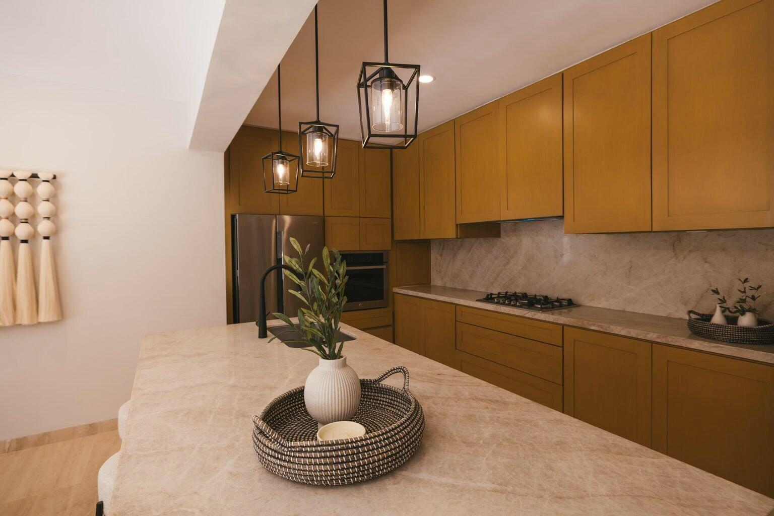 MLS #25-1952 image #10