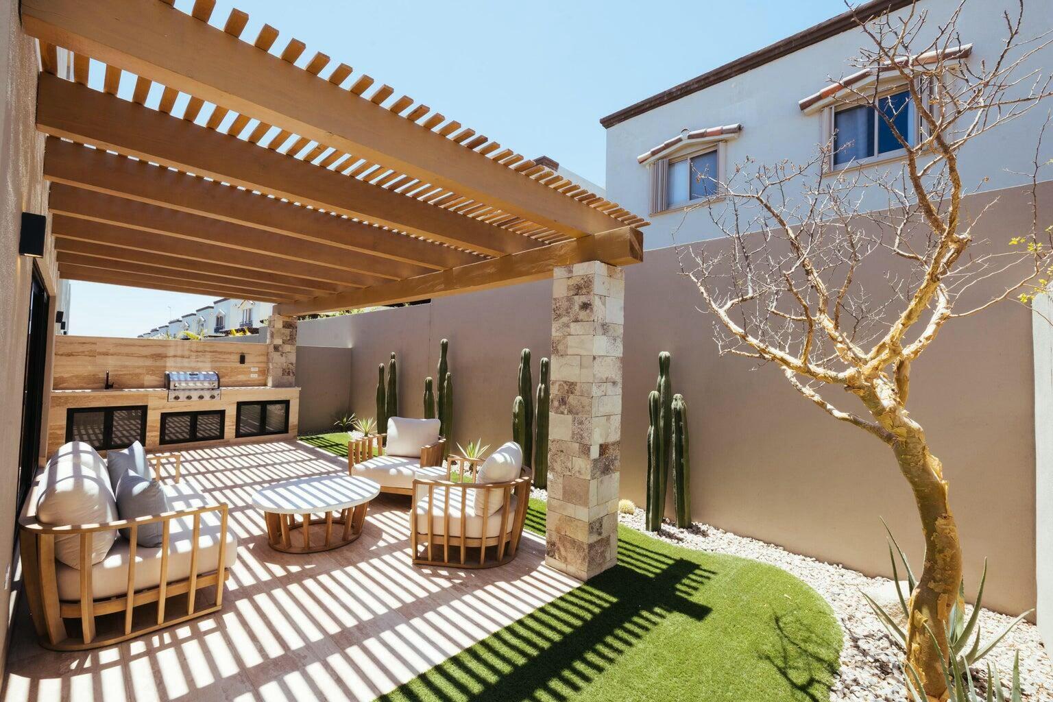 MLS #25-1952 image #20