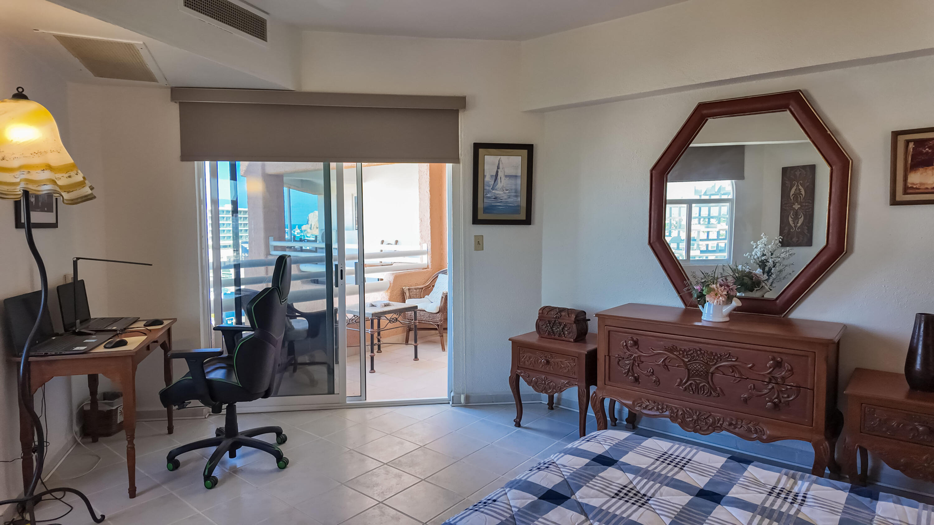 MLS #25-1968 image #14