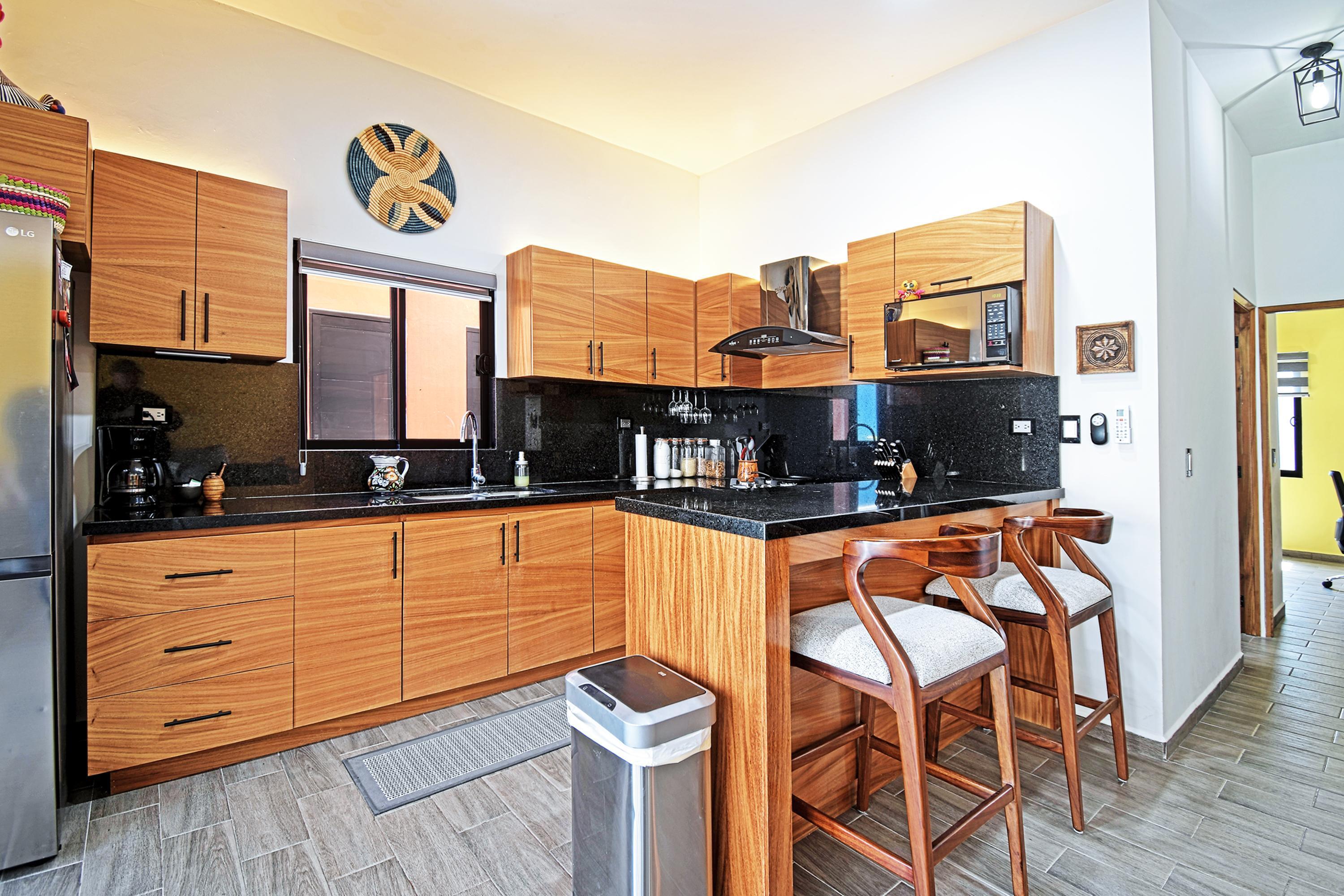 MLS #25-1974 image #12