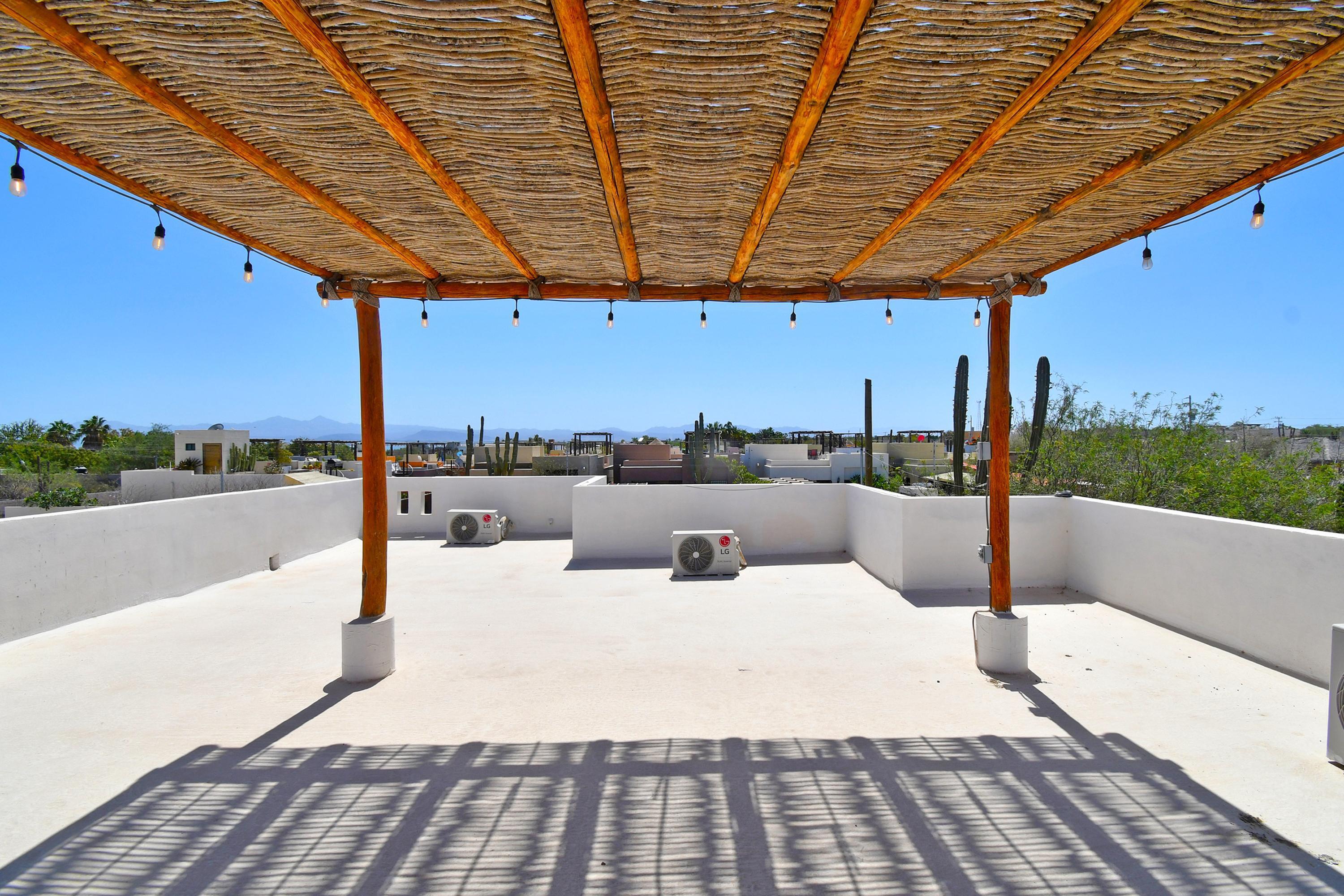 MLS #25-1974 image #33