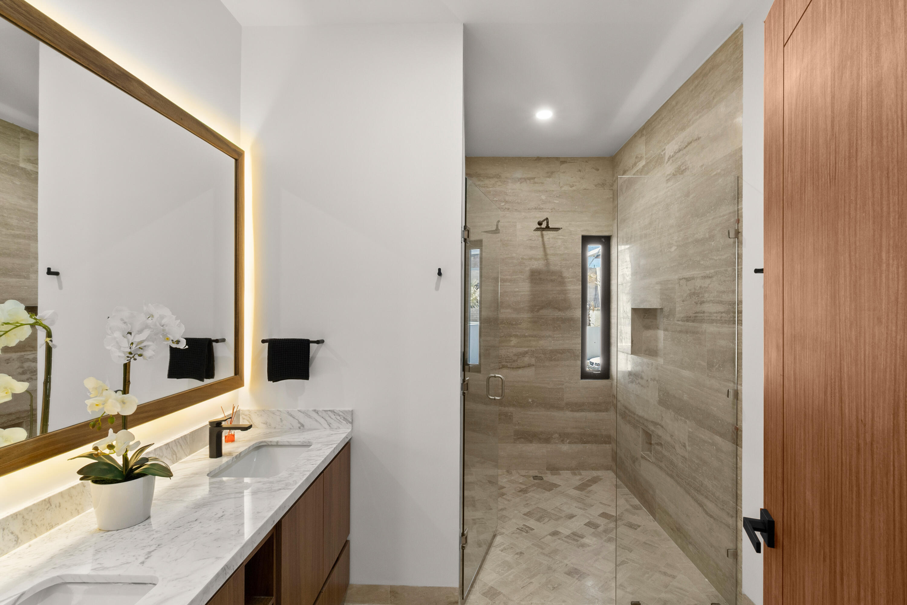 MLS #25-1980 image #10